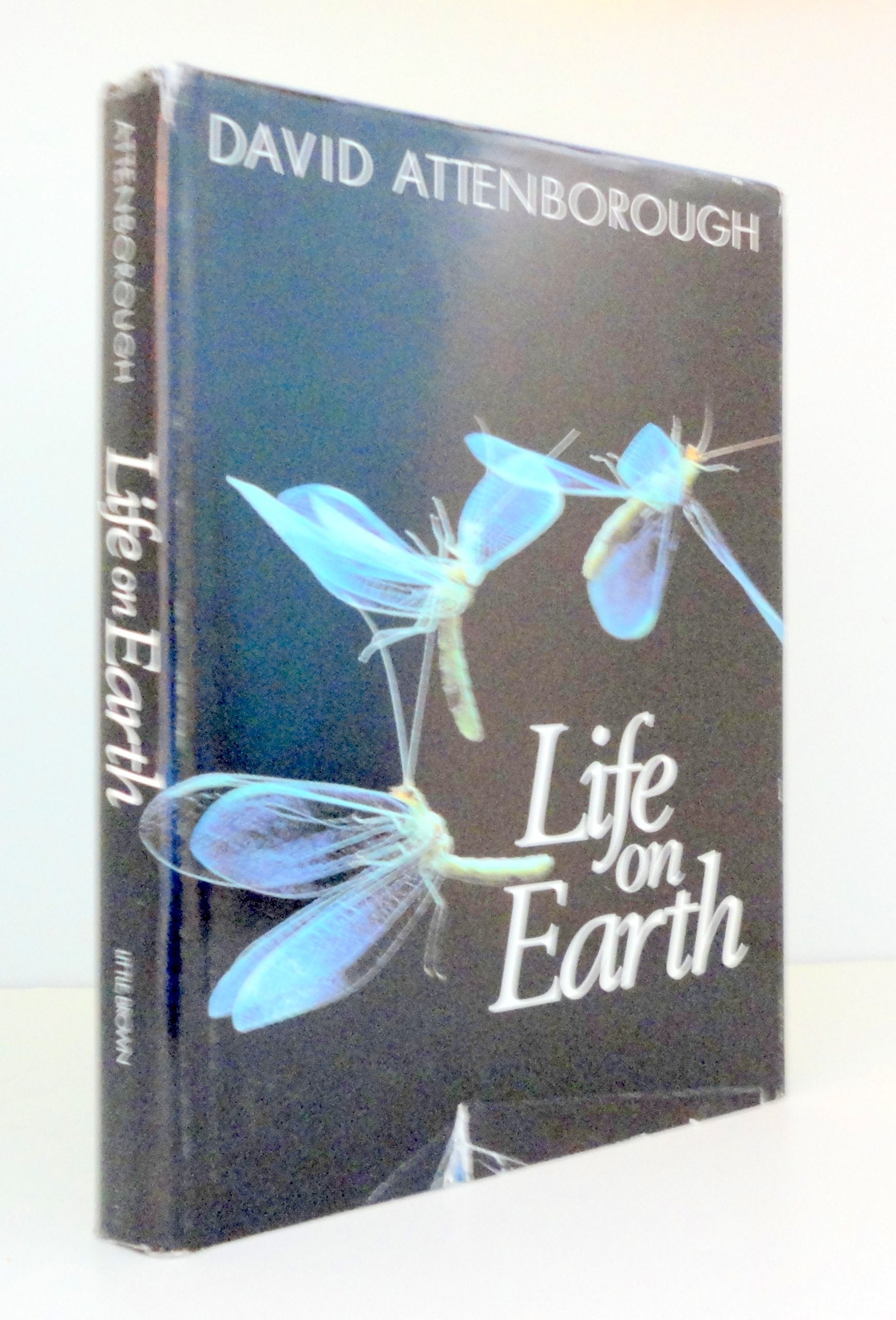 Life on Earth: A Natural History used book depot