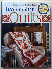 Two-color Quilts (Better Homes & Gardens) used book depot