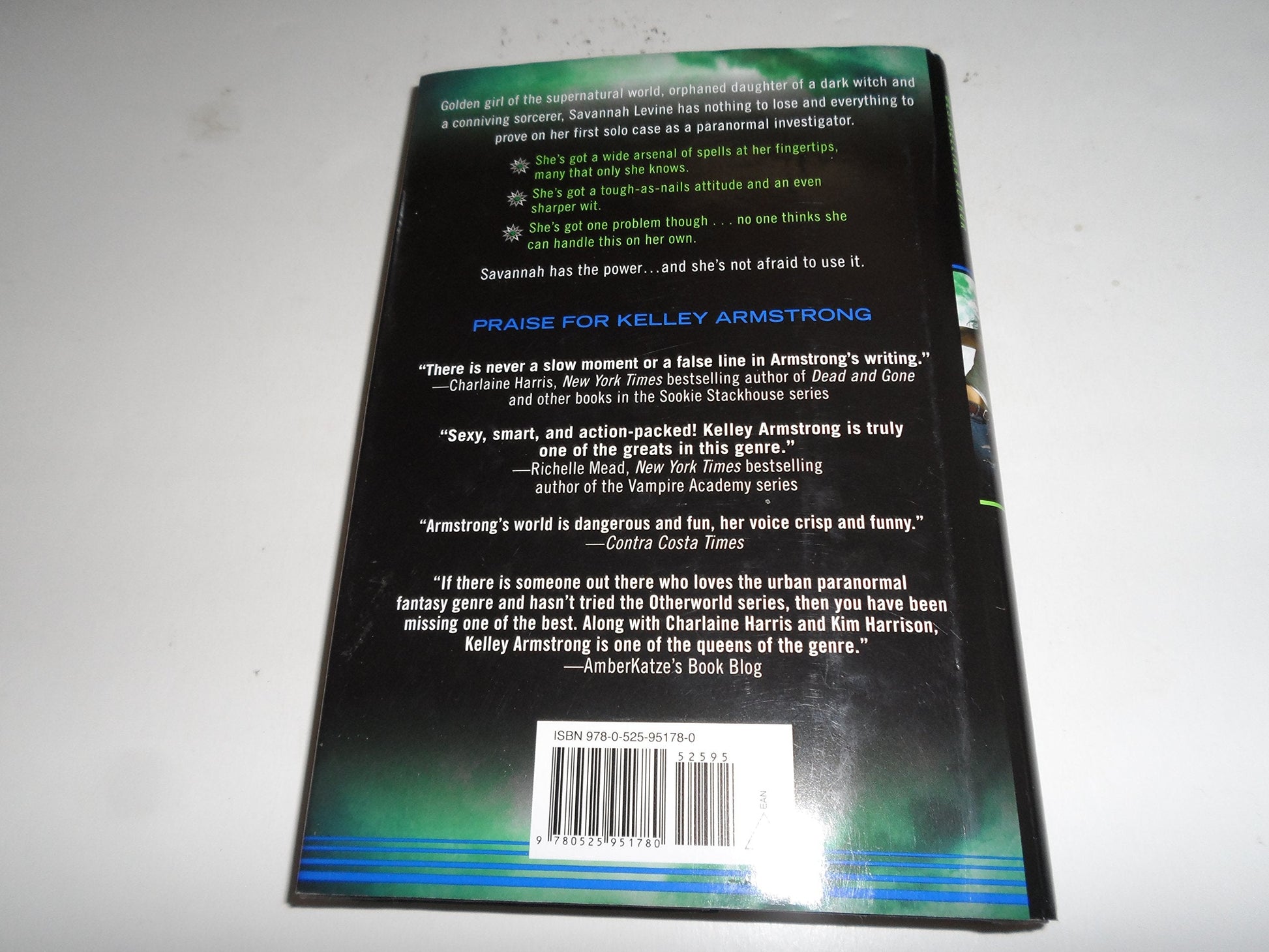 Waking the Witch (Women of the Otherworld) used book depot