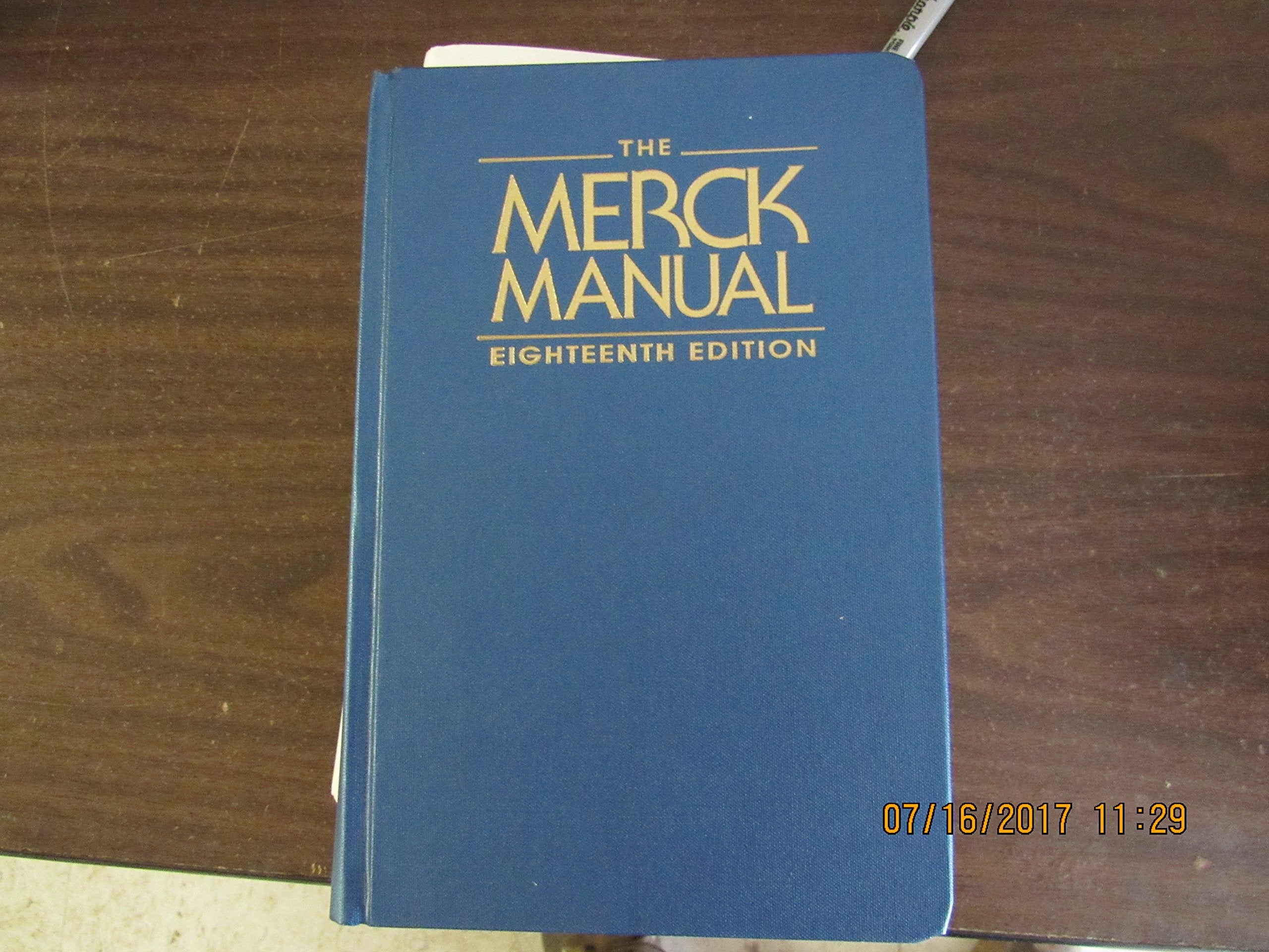 The Merck Manual of Diagnosis and Therapy 18th (eightteenth) edition Text Only