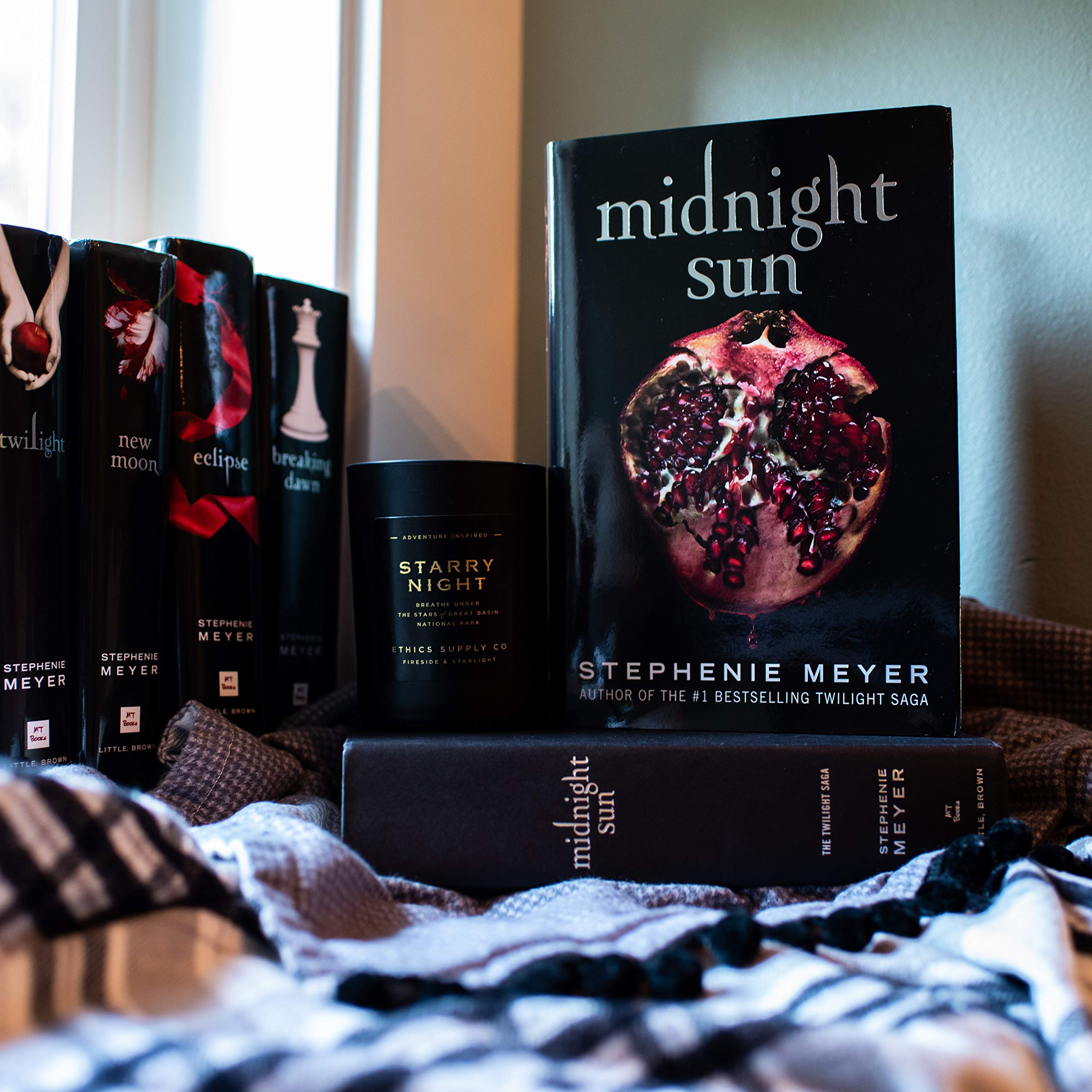Midnight Sun used book depot