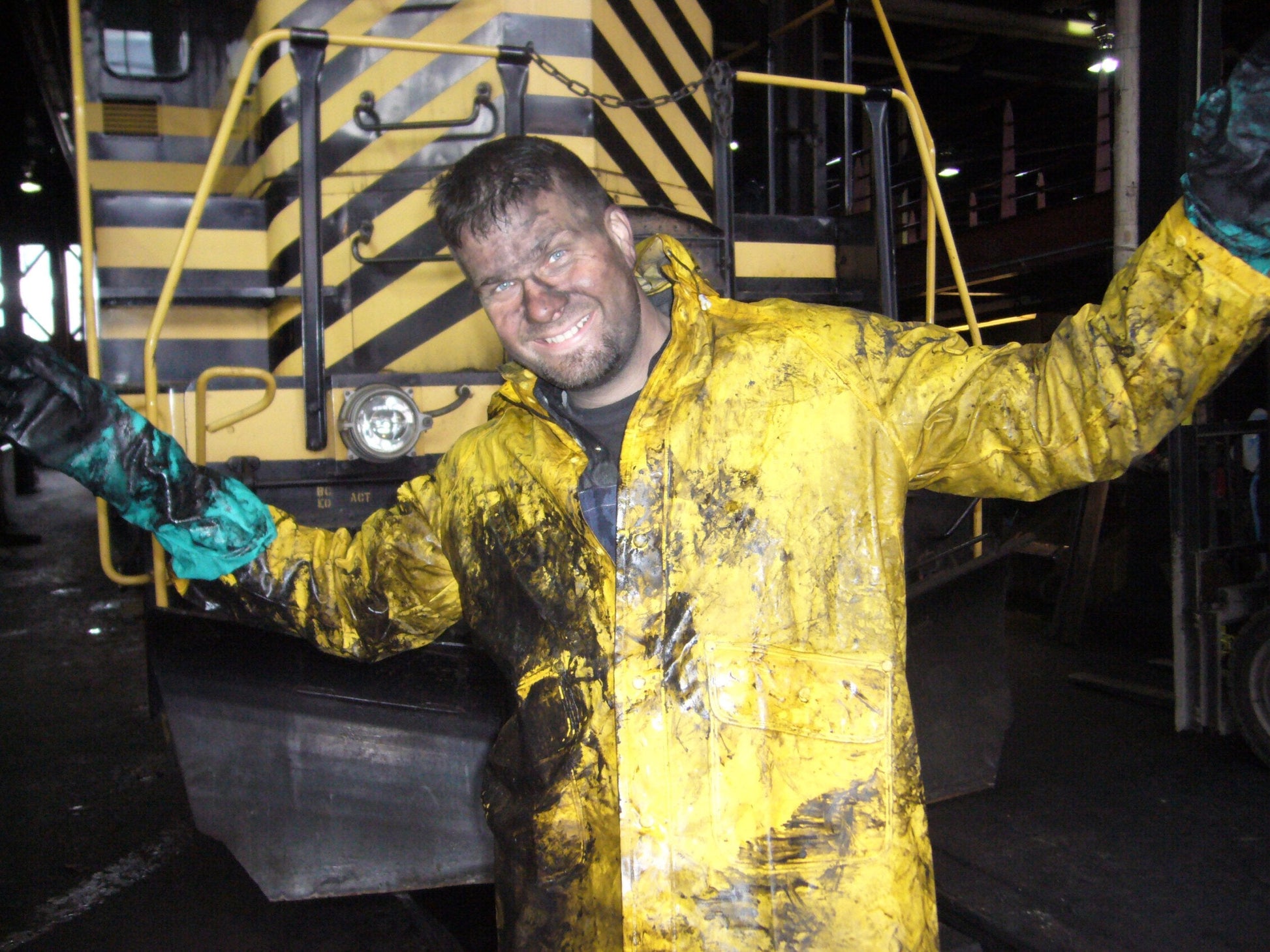 Extreme Trains: Season 1 [DVD] used book depot