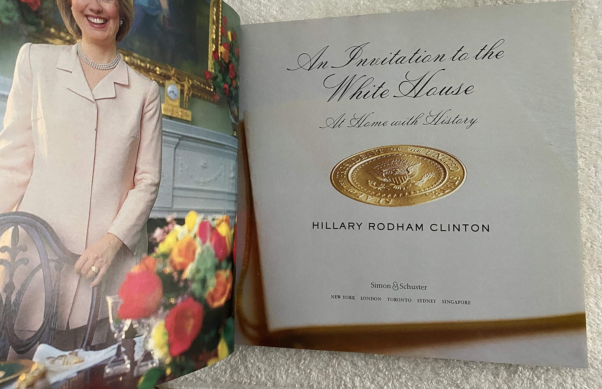 An Invitation To The White House : At Home With History used book depot