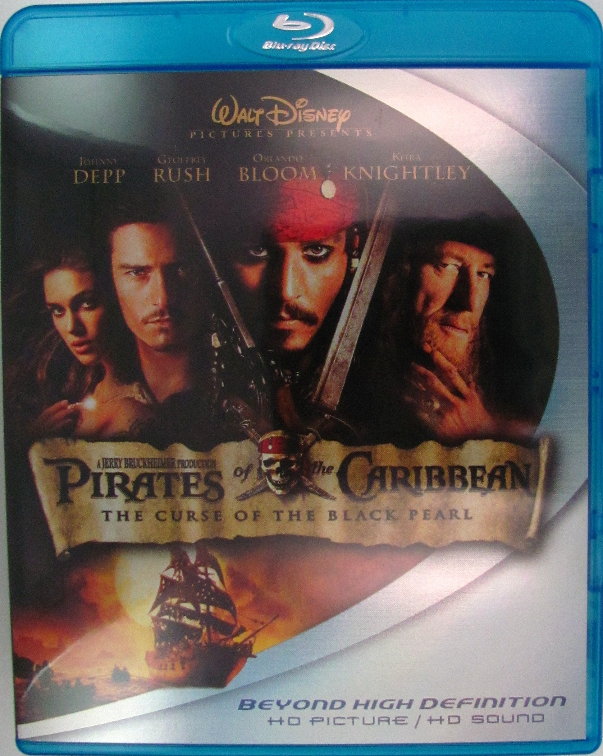 Pirates of the Caribbean: The Curse of the Black Pearl [Blu-ray]