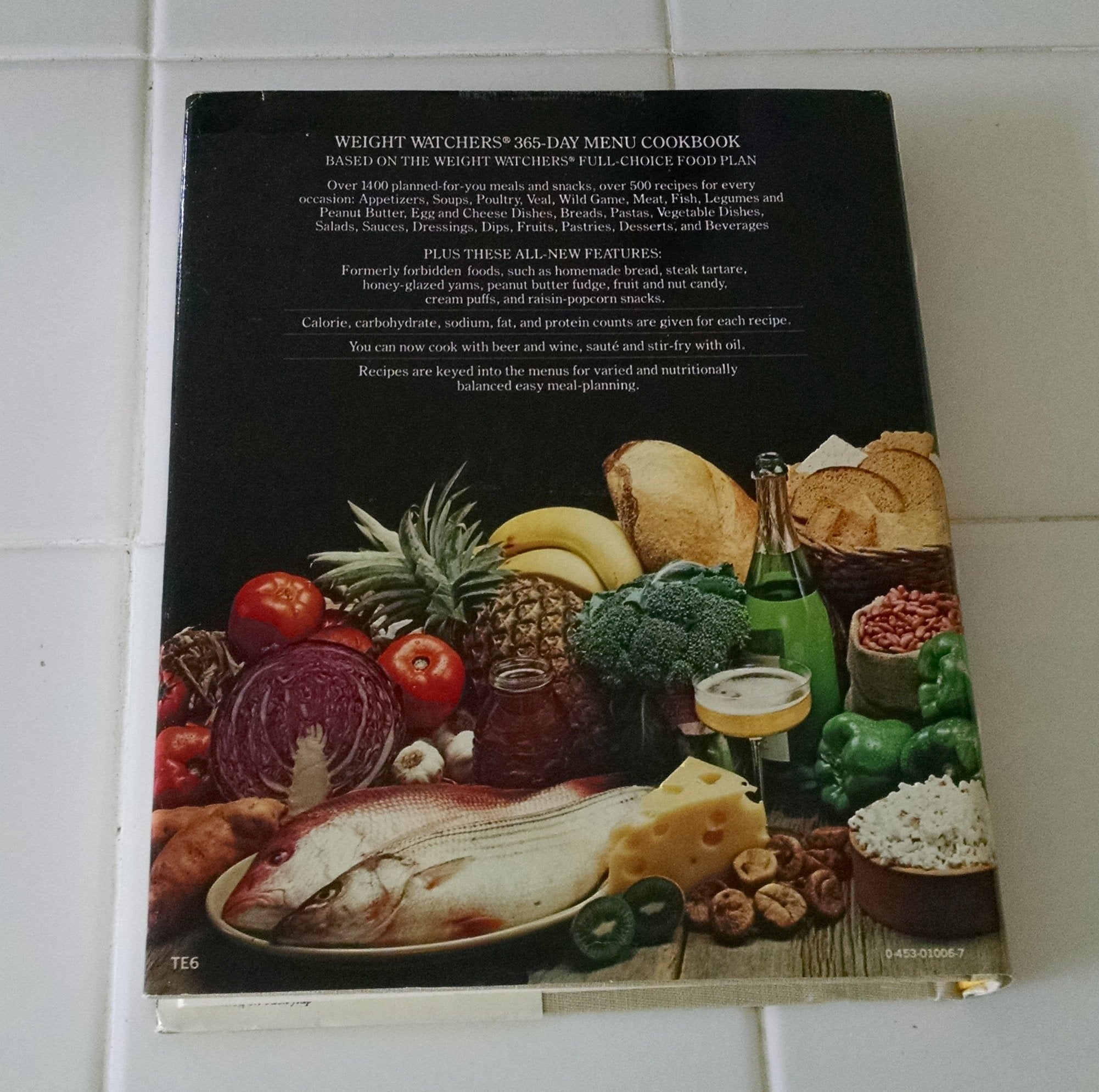 Weight Watchers 365-Day Menu Cookbook (Based On The Weight Watchers Full-Choice Food Plan) used book depot