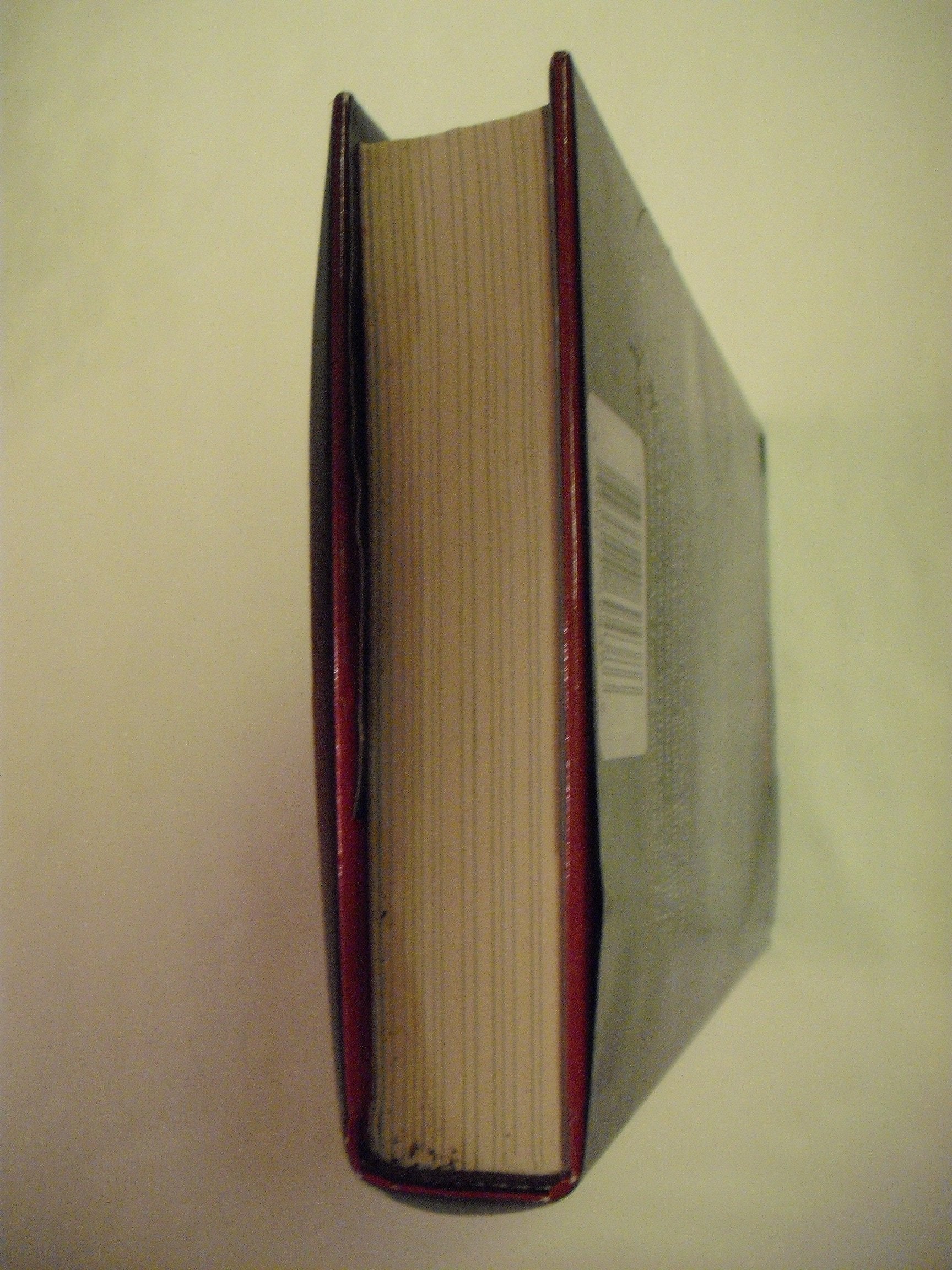 The Strain: Book One of The Strain Trilogy (The Strain Trilogy, 1) used book depot