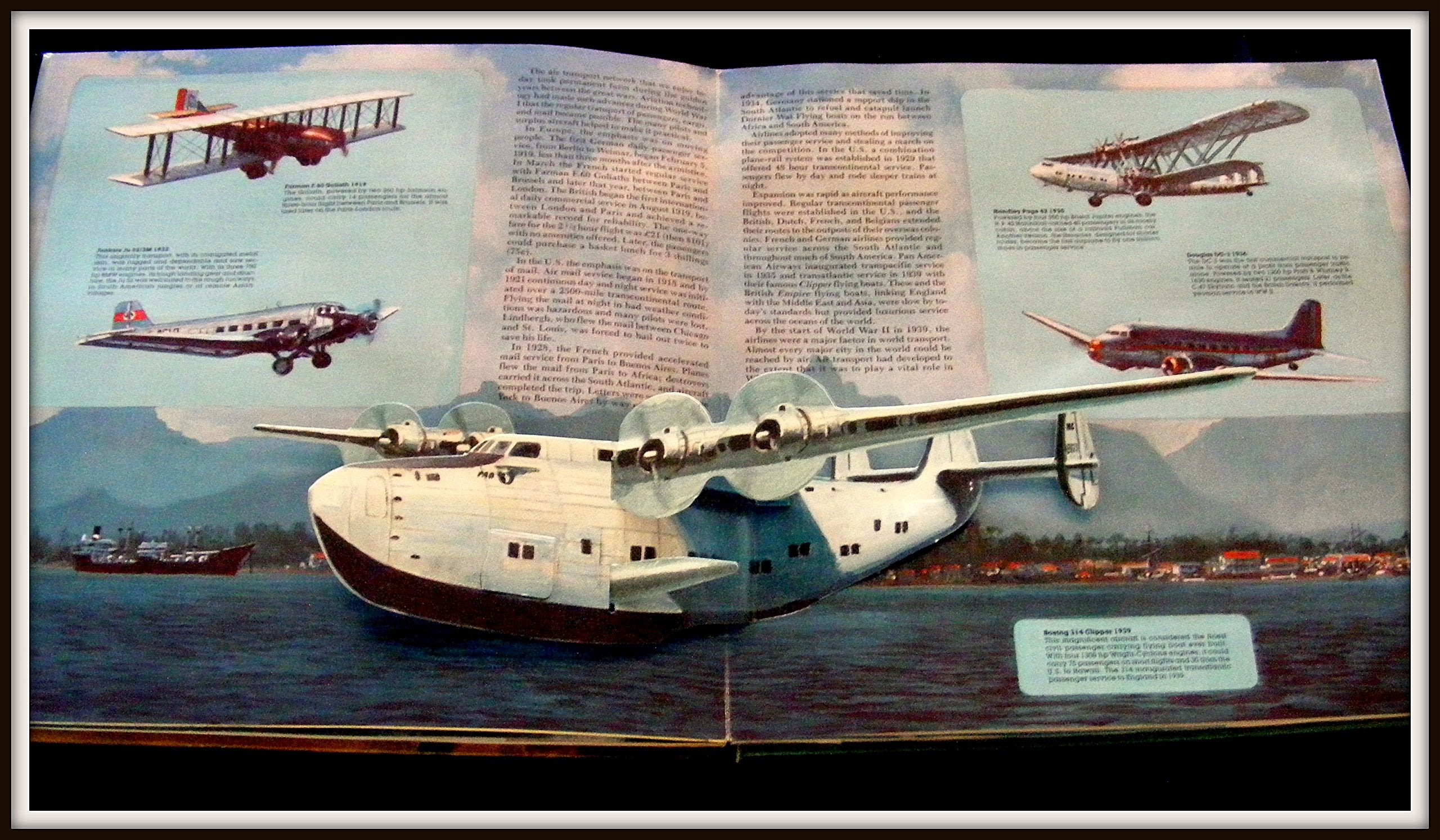 Flight: Great Planes of the Century (Pop-Up Book)