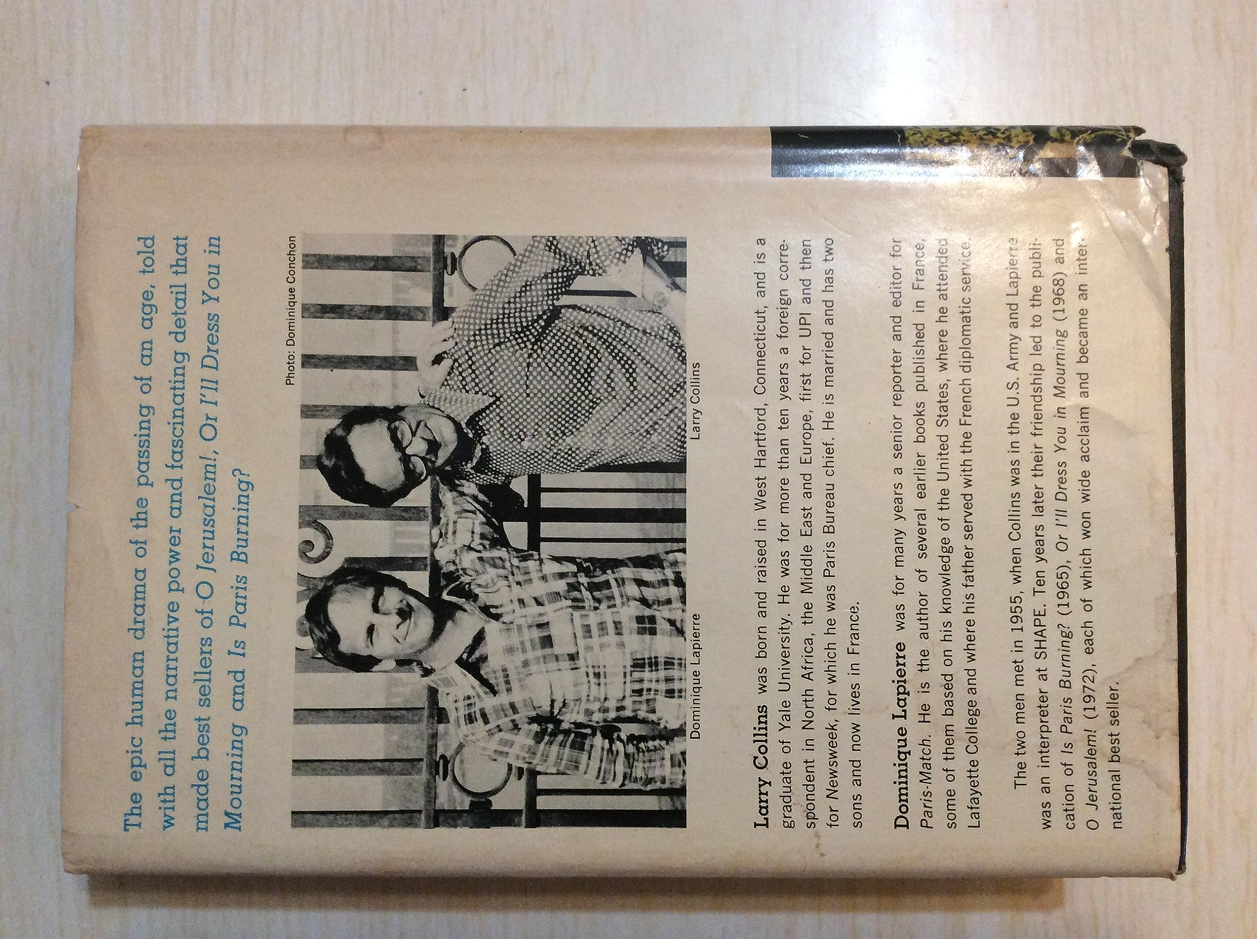 Freedom at Midnight Hardcover - October 20, 1975