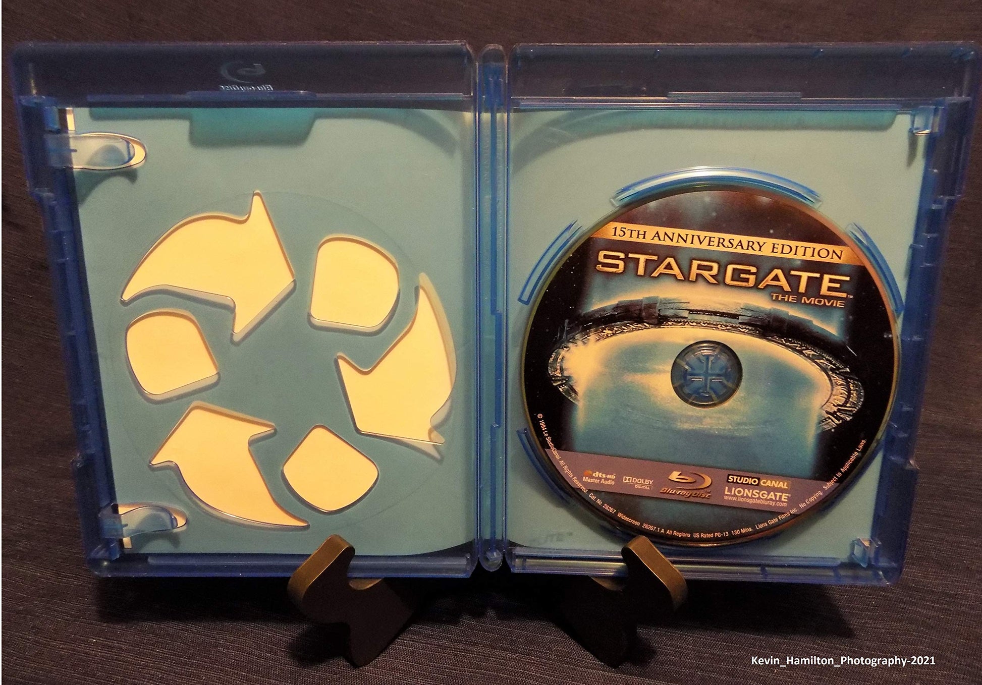 Stargate [Blu-ray + Digital HD] used book depot