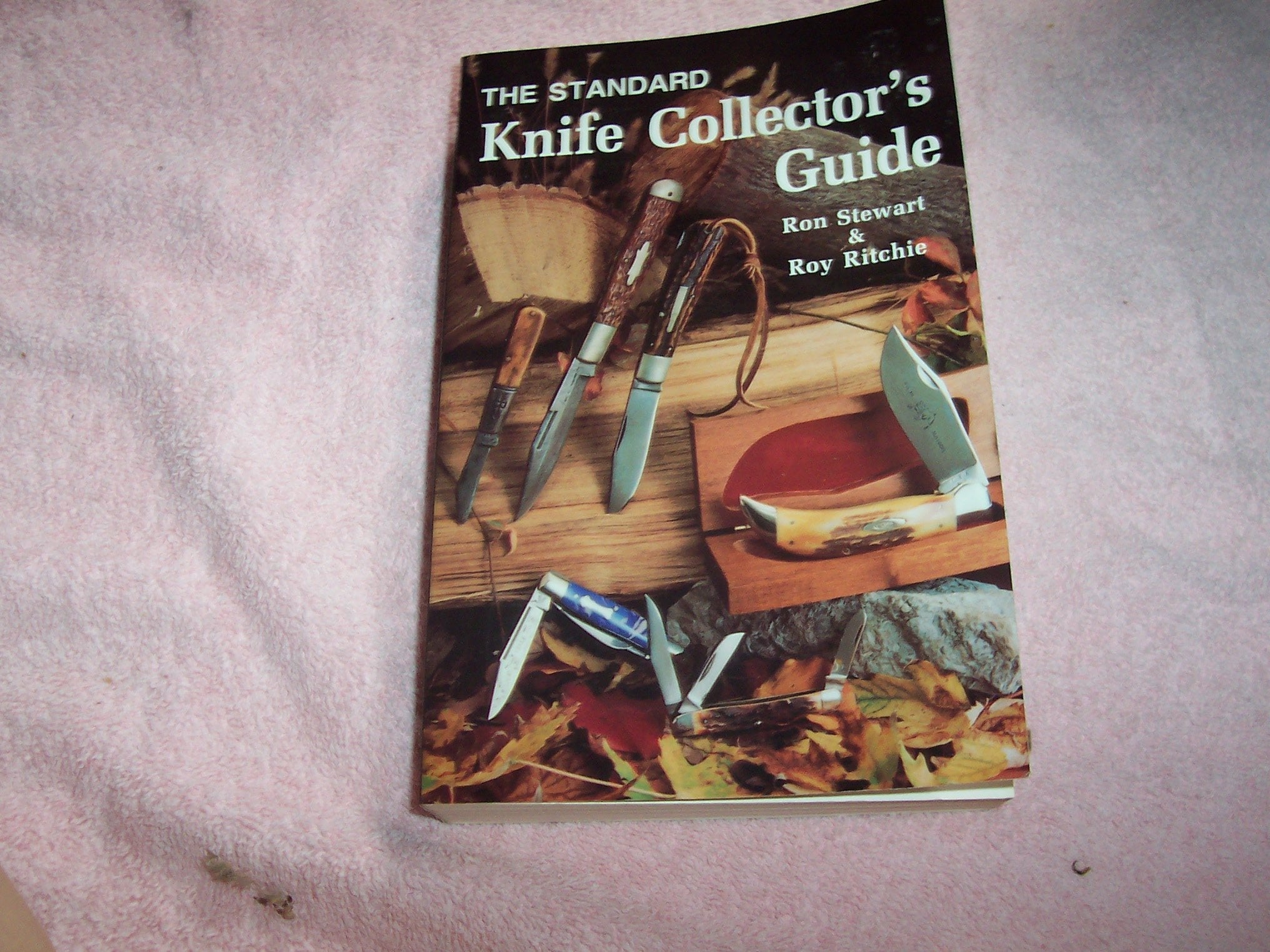 The Standard Knife Collector's Guide used book depot