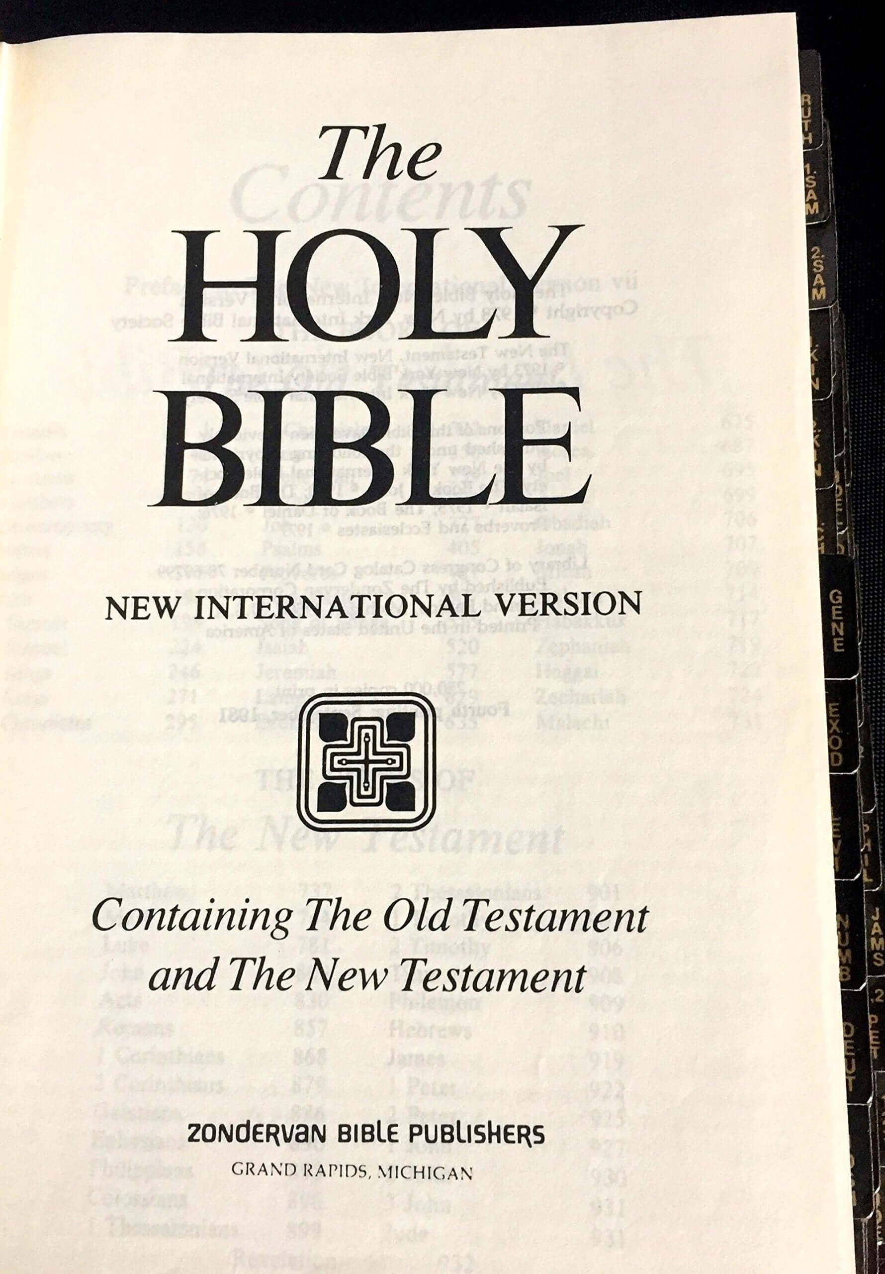 Holy Bible: New International Version; Containing the Old Testament and The New Testament used book depot