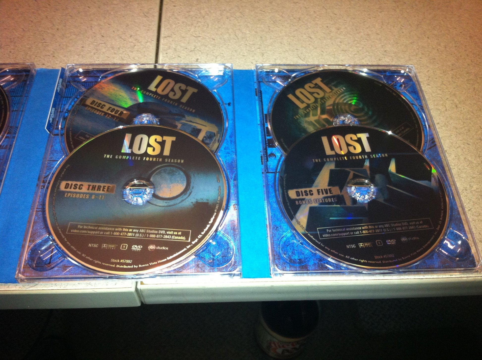 Lost: Season 4 - The Expanded Experience used book depot