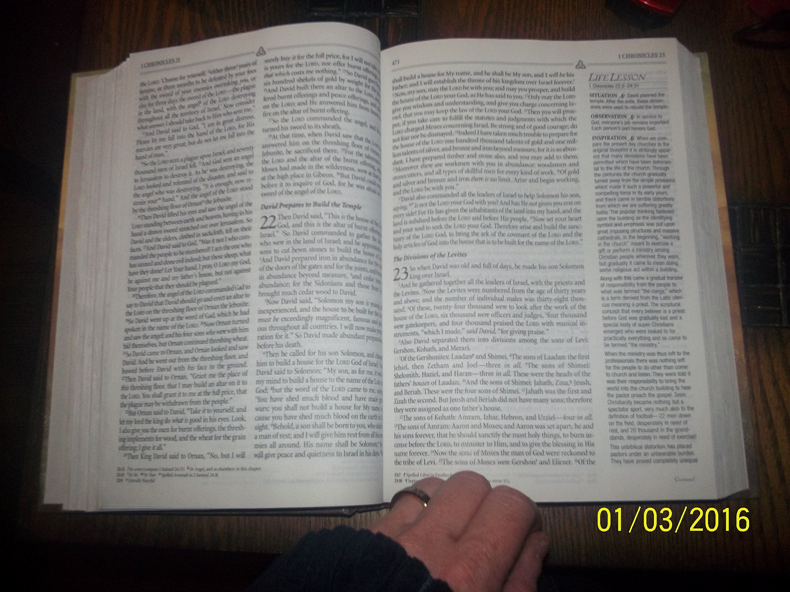The Inspirational Study Bible New King James Version: Life Lessons from the Inspired Word of God