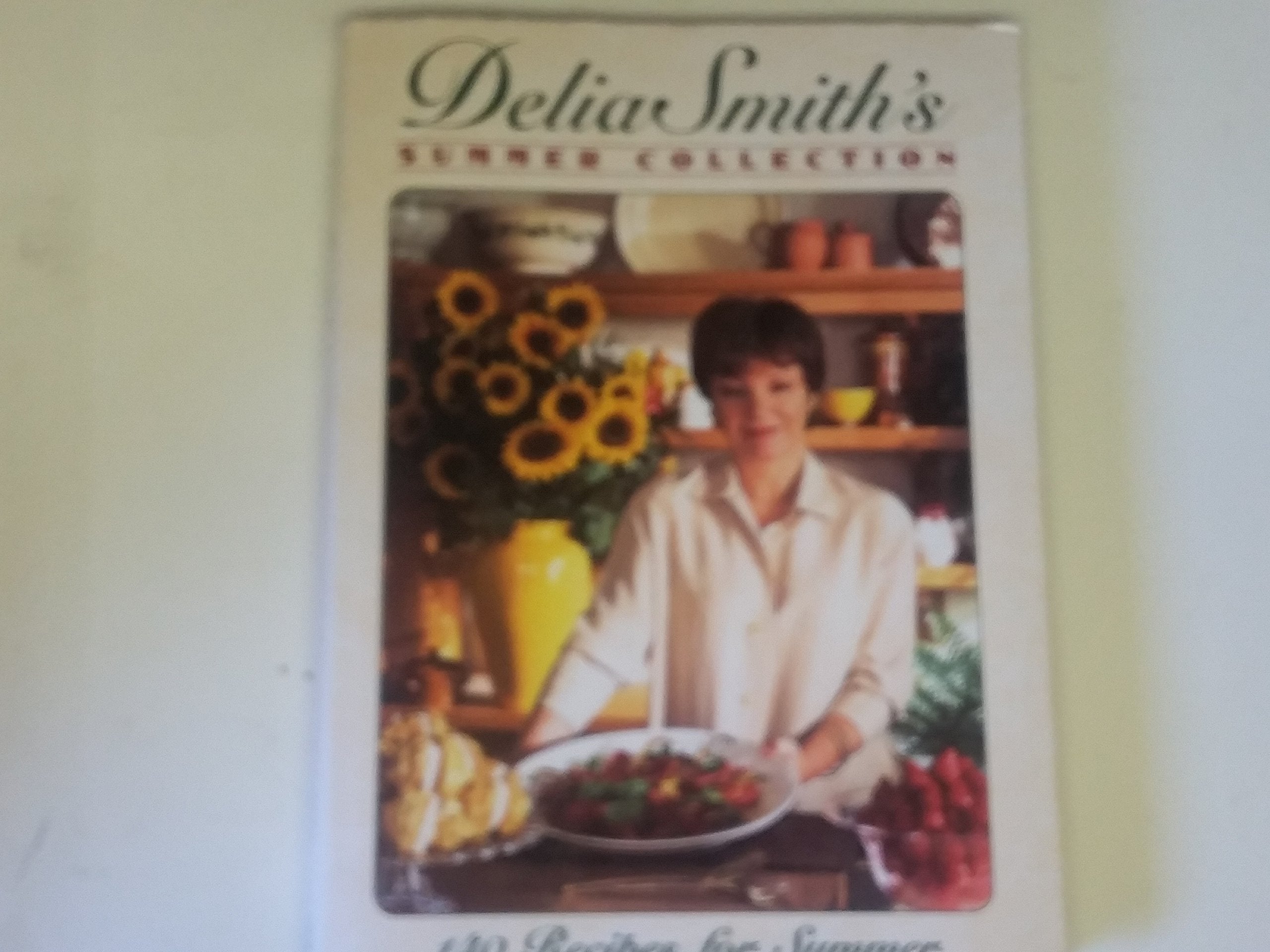 Delia Smith's Summer Collection: 140 Recipes fo used book depot
