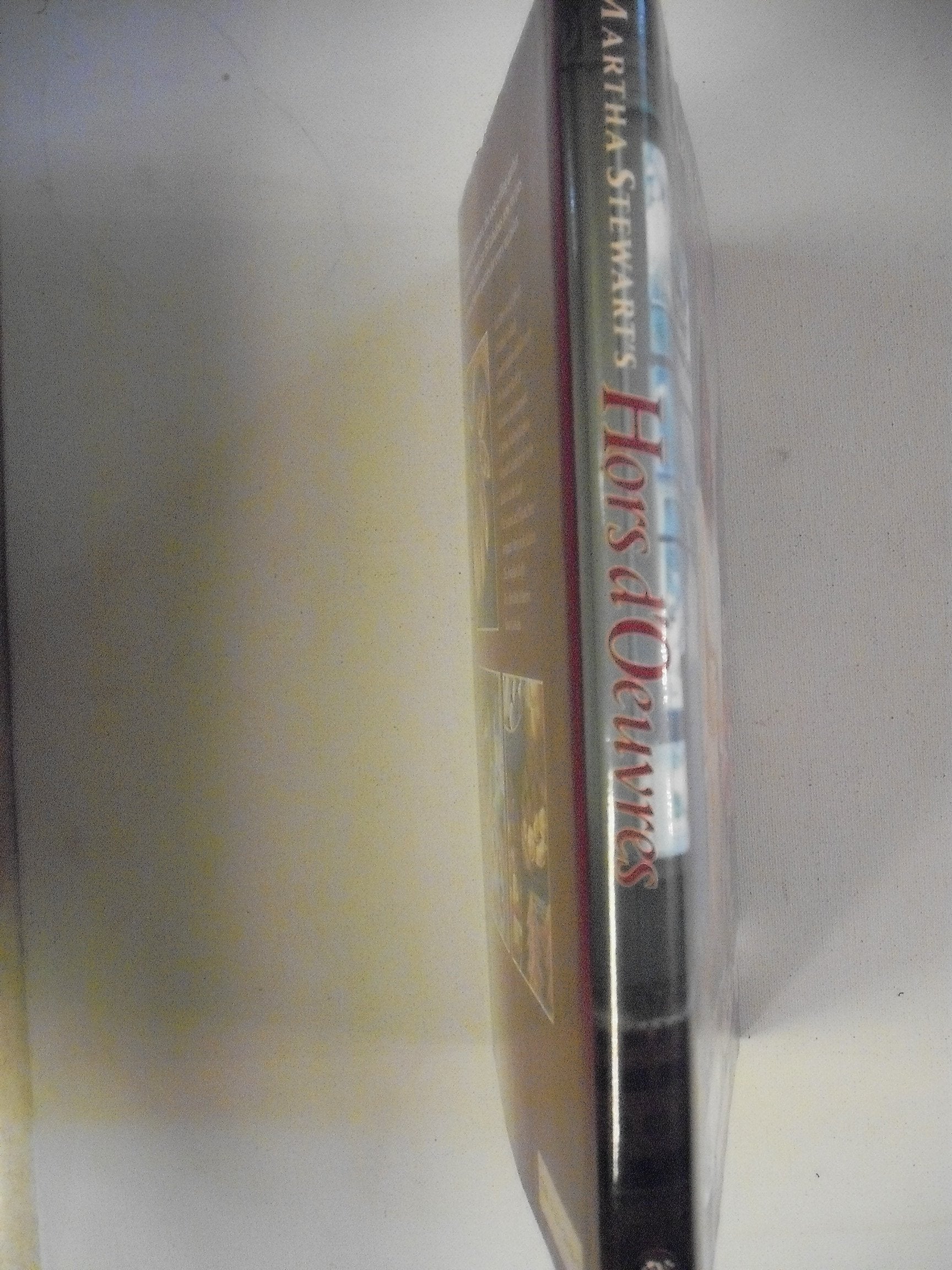 Martha Stewart's Hors D'oeuvres: The Creation and Presentation of Fabulous Finger Food used book depot