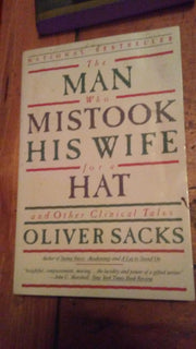 The Man Who Mistook His Wife for a Hat: And Other Clinical Tales used book depot