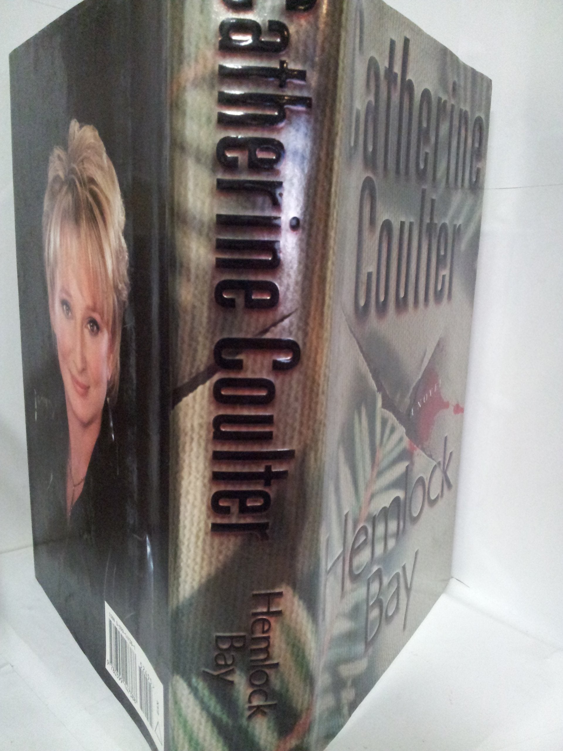 Hemlock Bay (FBI Thrillers, No. 6) used book depot