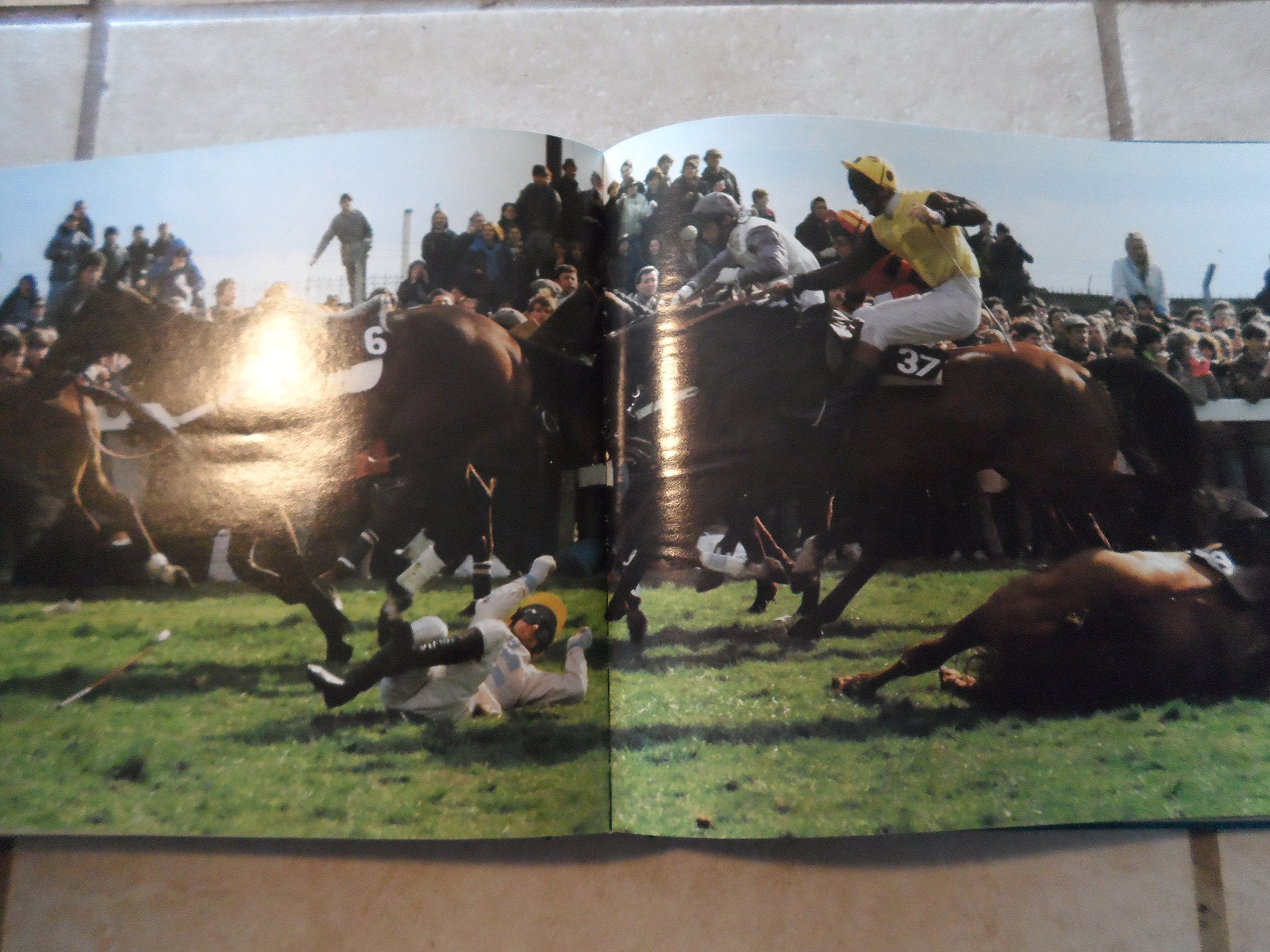 Discovering Britain and Ireland used book depot