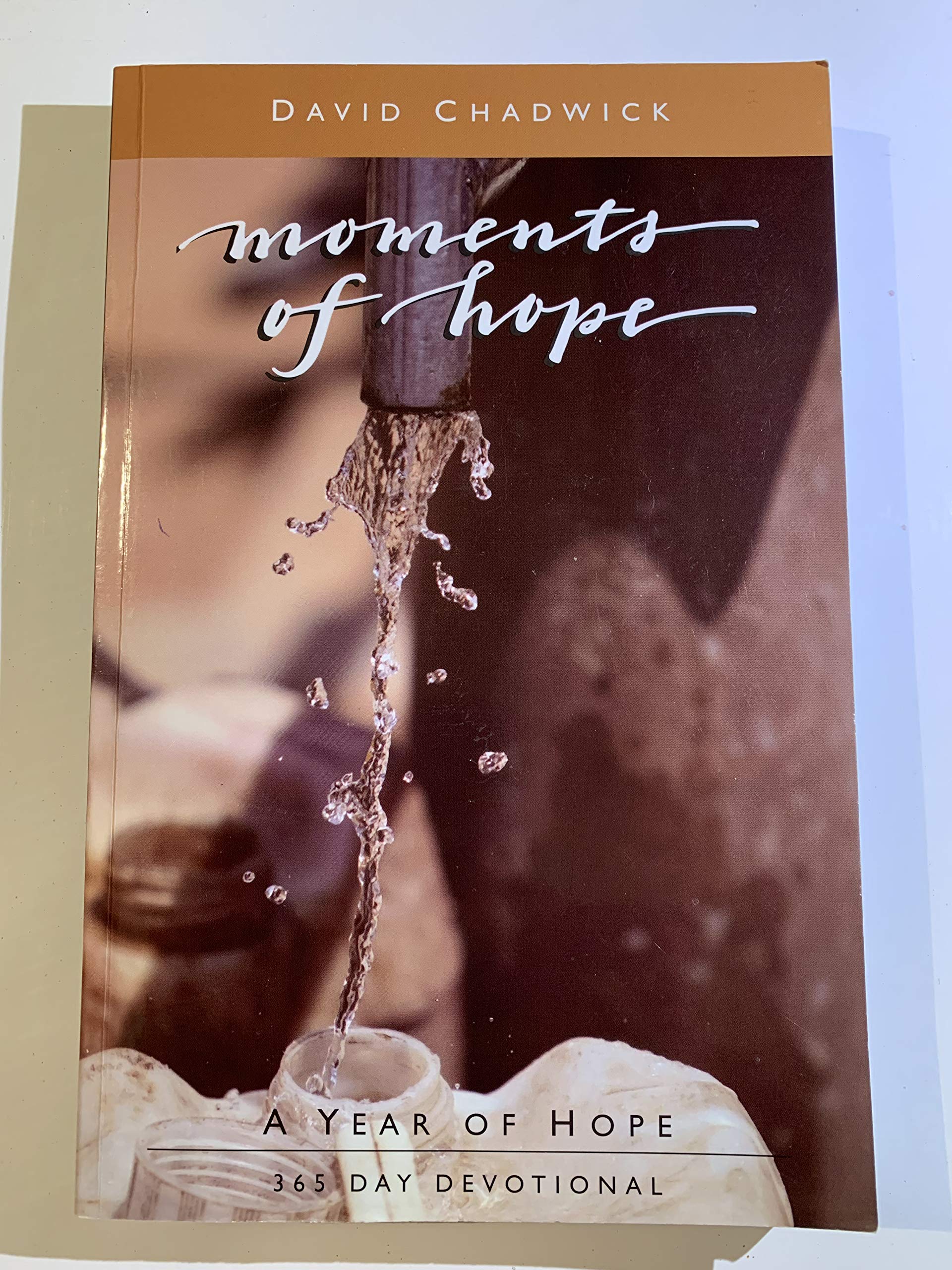 Moments of Hope ~A year of Hope: 365 Devotional~ used book depot