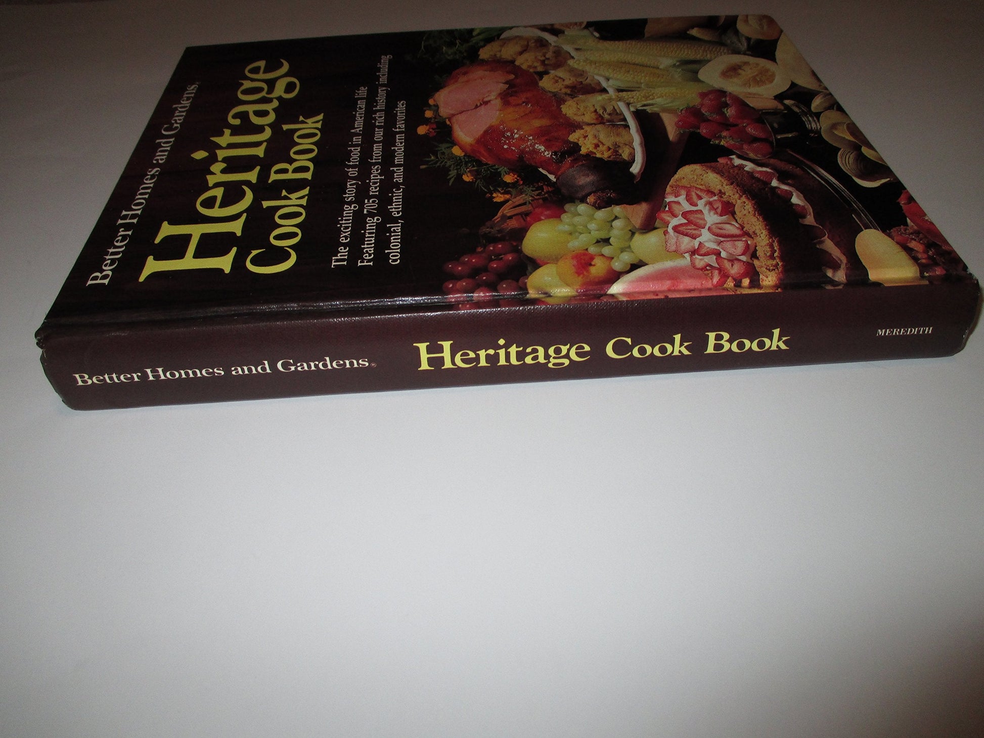 Better Homes and Gardens Heritage Cook Book used book depot
