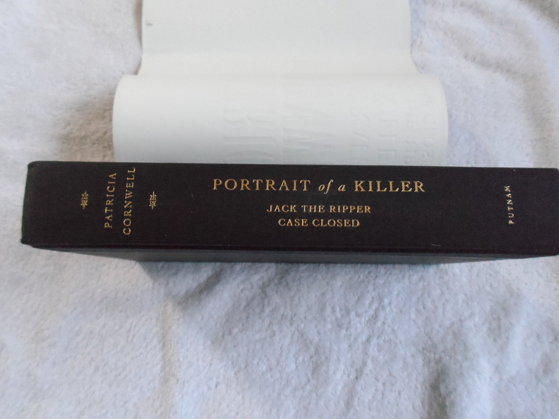 Portrait of a Killer: Jack the Ripper--Case Closed used book depot