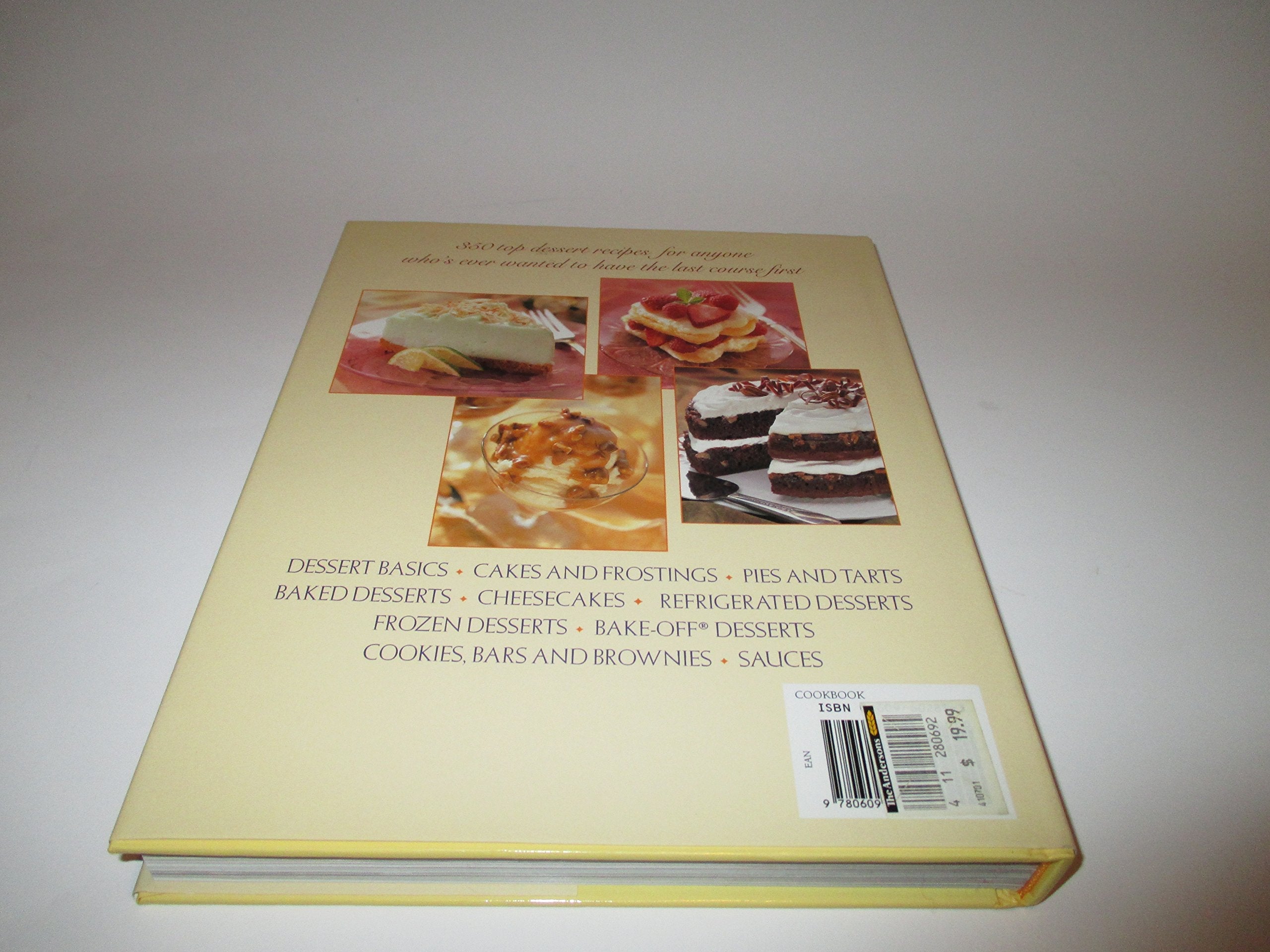 Pillsbury: Best Desserts used book depot