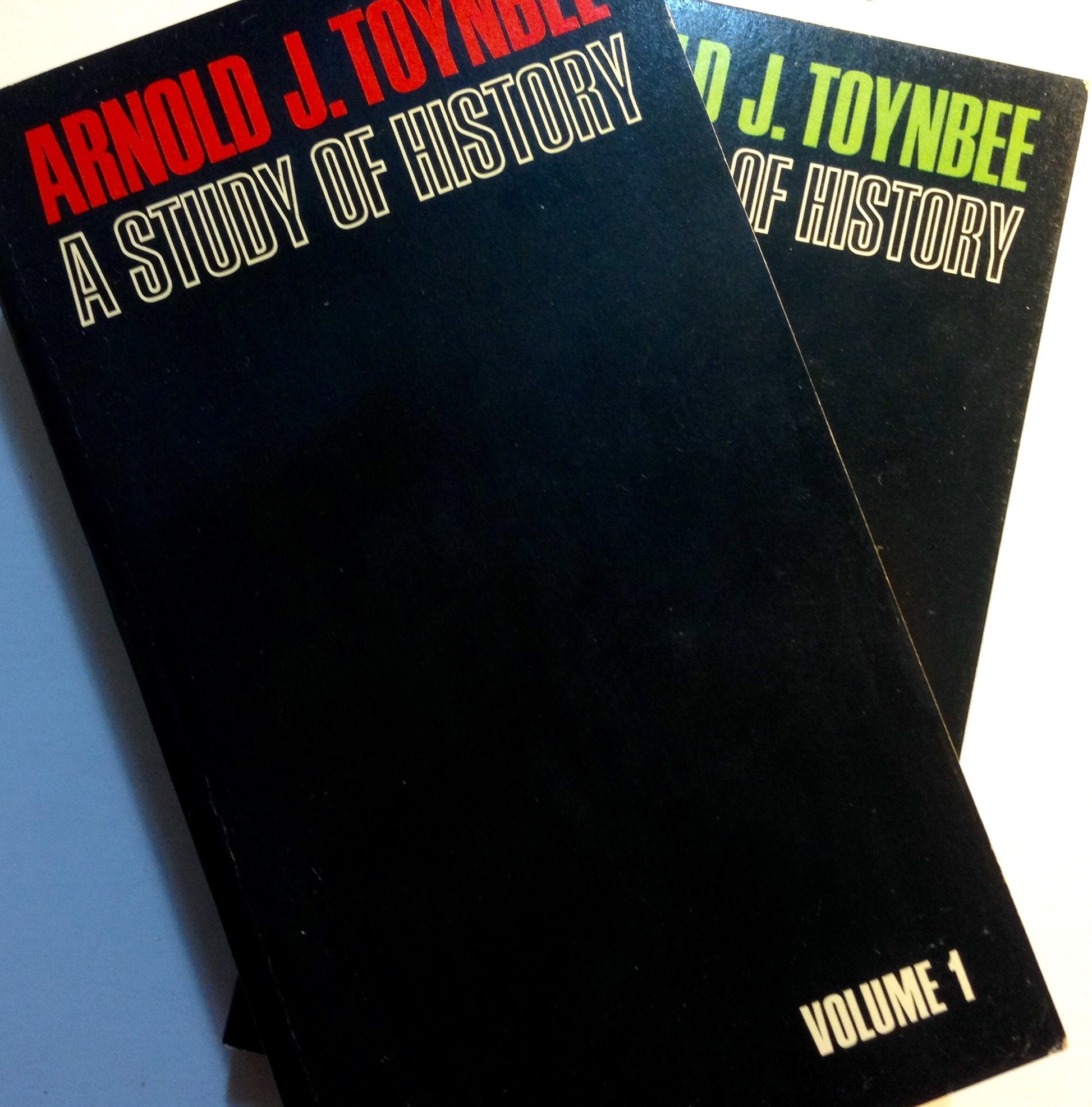 A Study Of History (Complete in 2 Volumes) used book depot