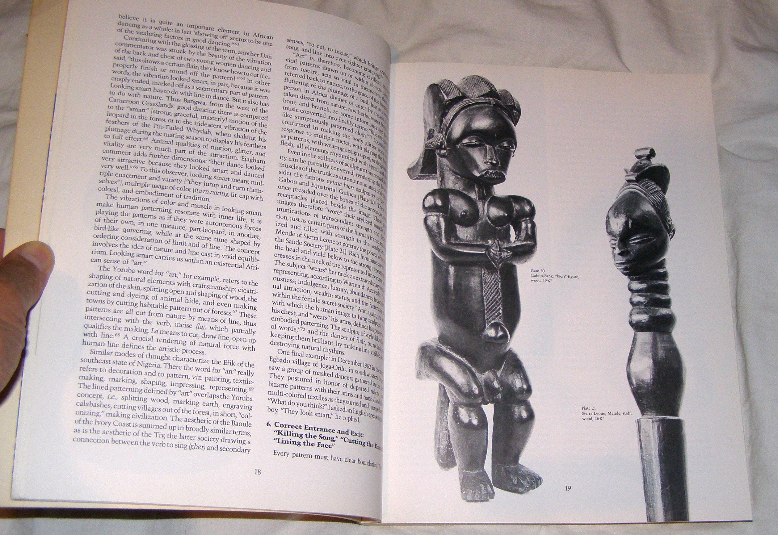 African Art in Motion: Icon and Act in the collection of Katerine Coryton White used book depot