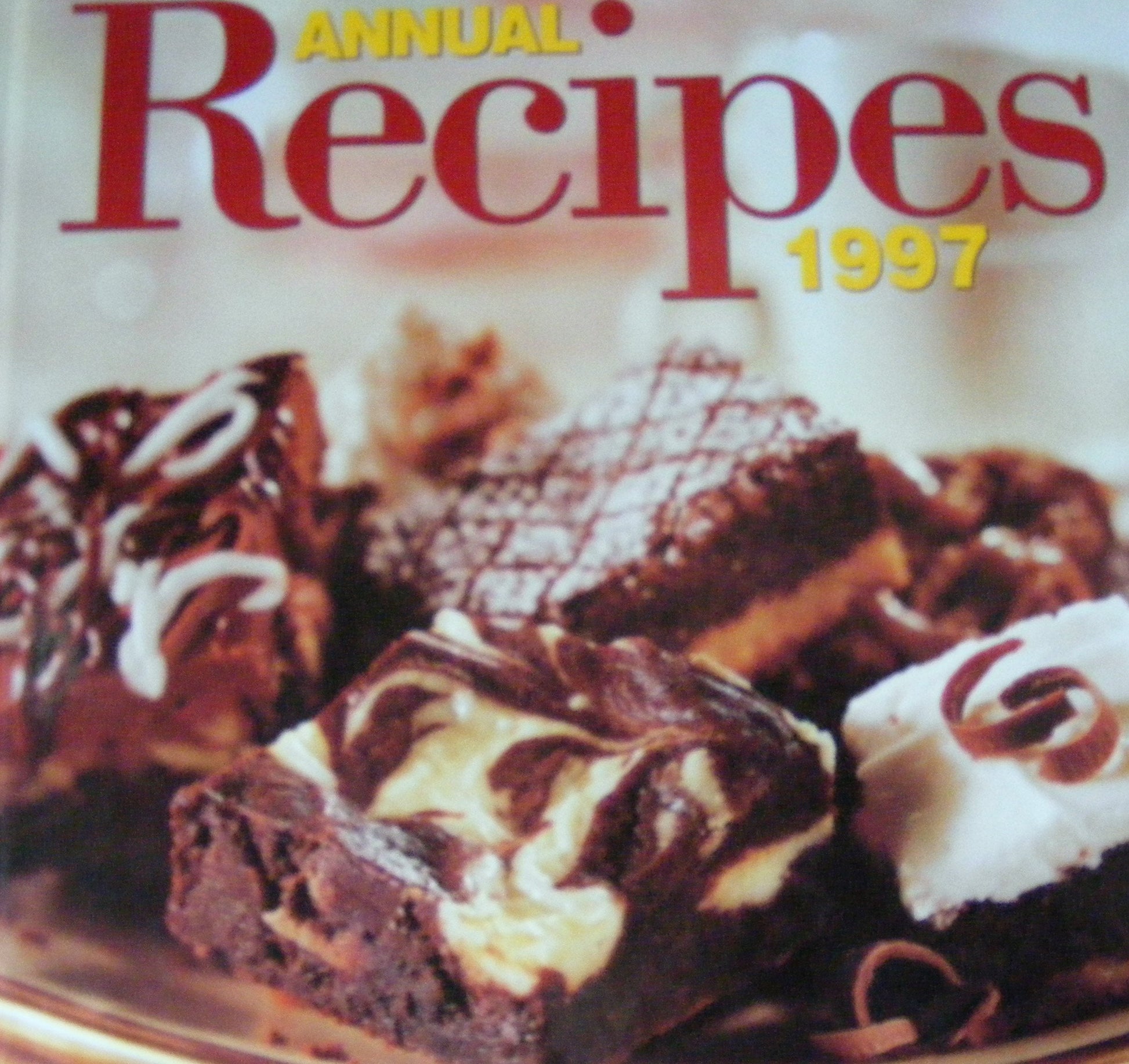 Better Homes and Gardens Annual Recipes 1997 used book depot