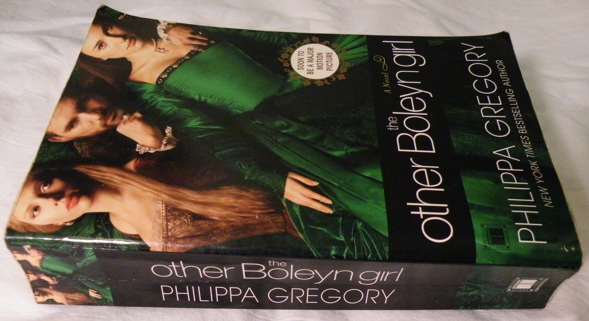 The Other Boleyn Girl used book depot