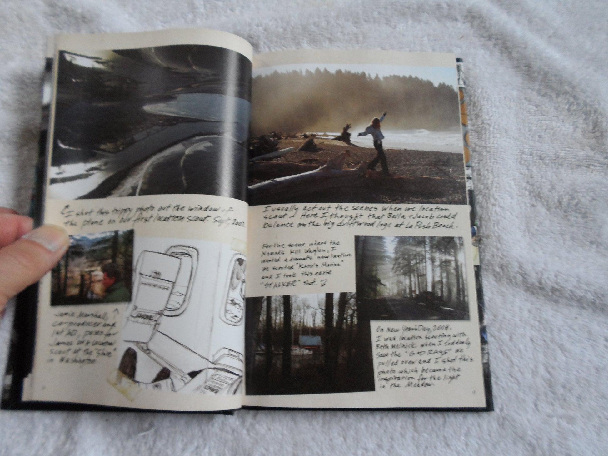 Twilight: Director's Notebook: The Story of How We Made the Movie Based on the Novel by Stephenie Meyer used book depot
