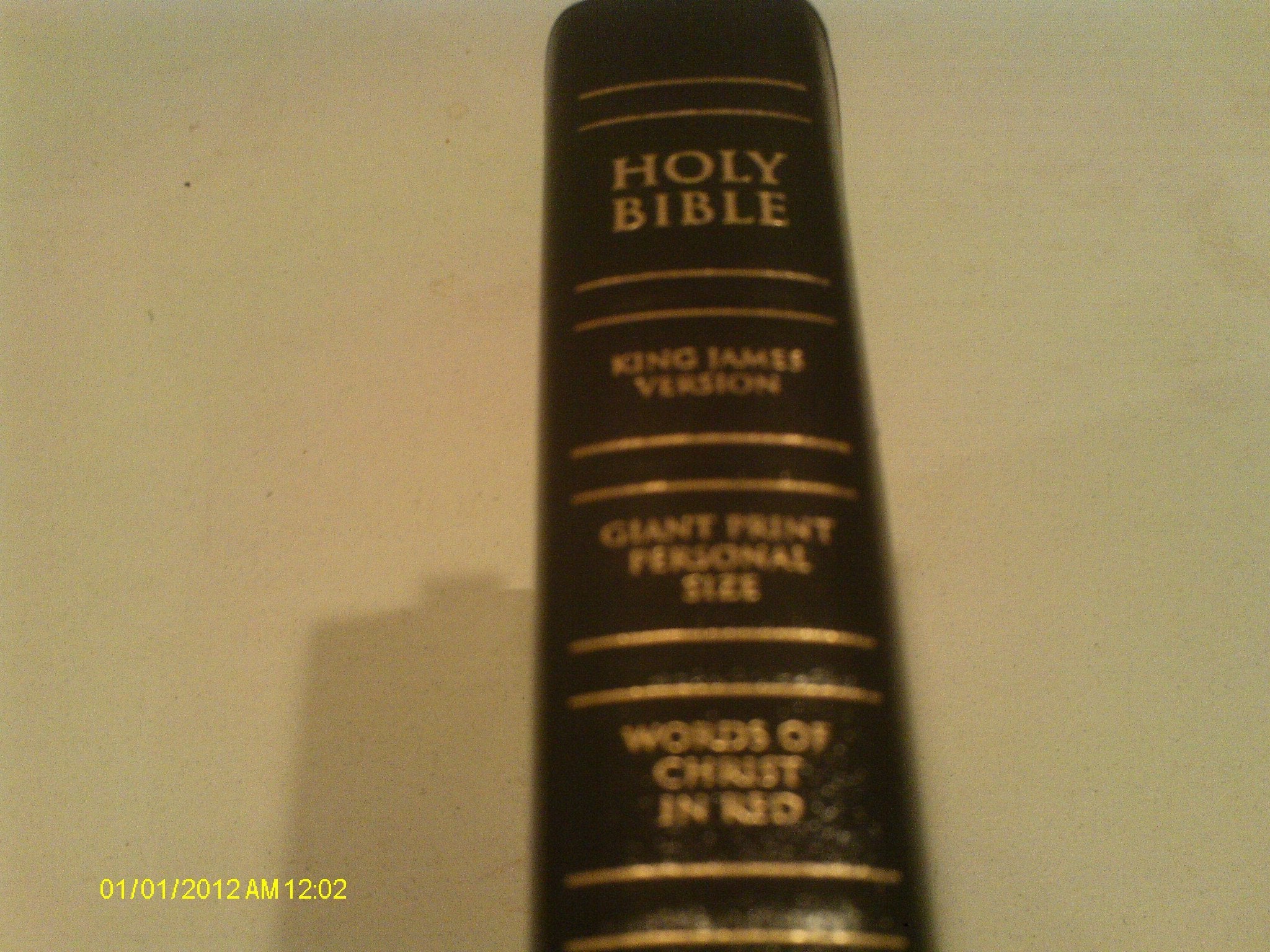 KJV Holy Bible Giant Print Personal Size Reference Gold Edition used book depot