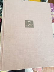 Country Living Gardener Courtyard Gardens used book depot
