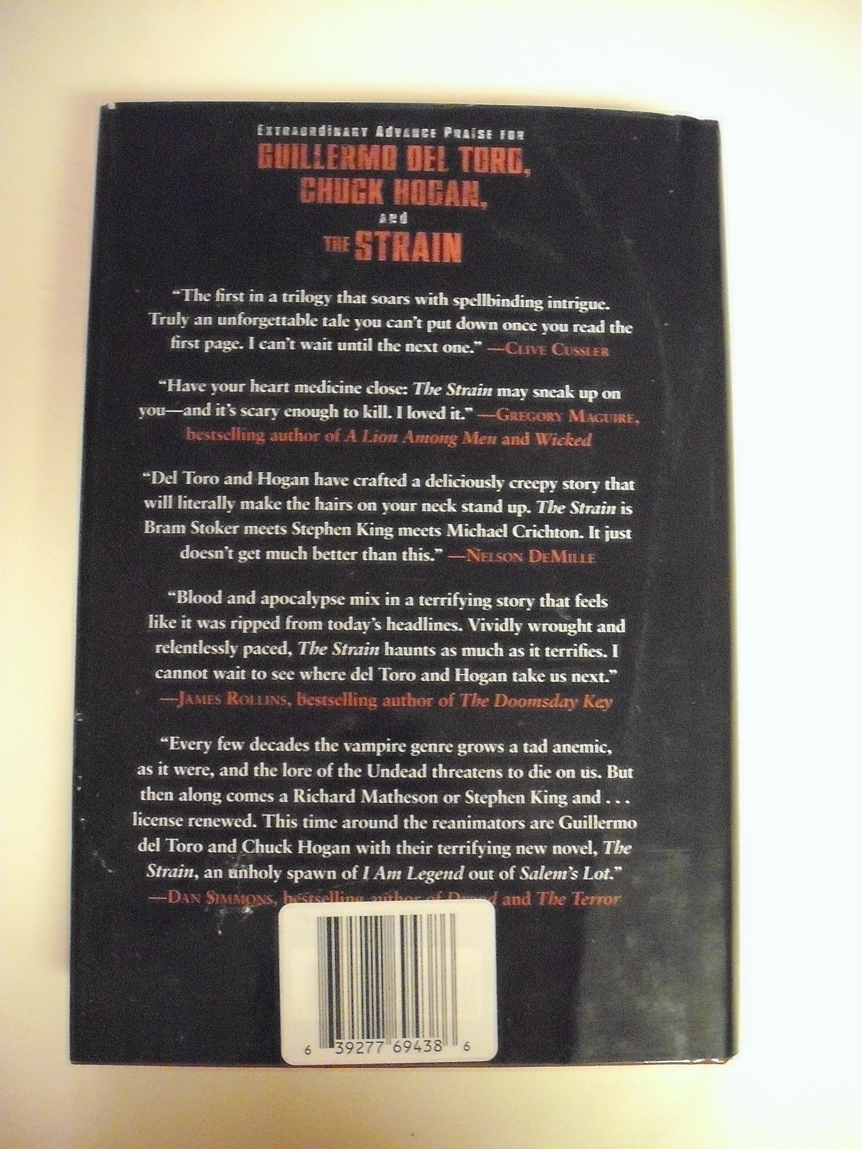 The Strain: Book One of The Strain Trilogy (The Strain Trilogy, 1) used book depot