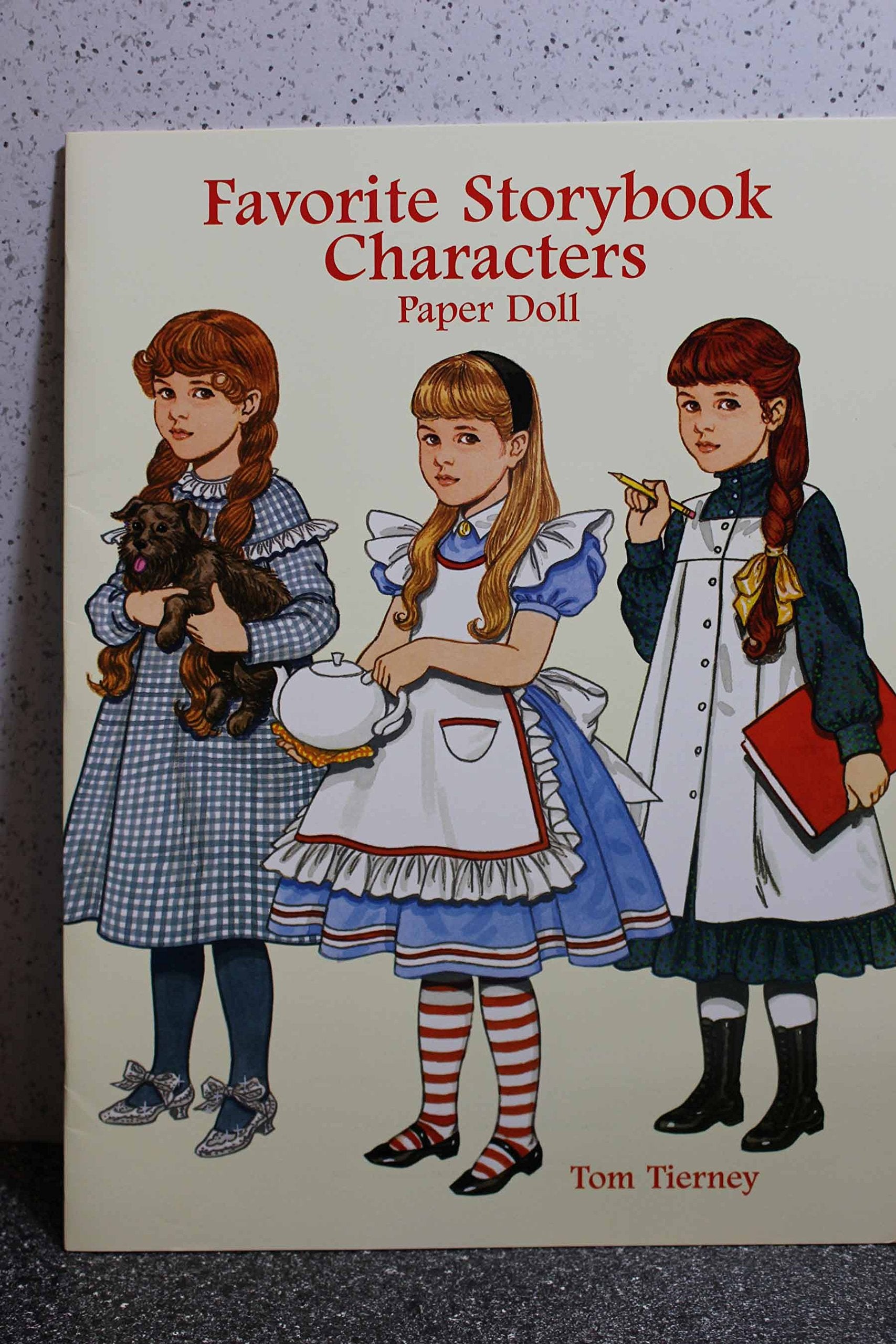 Favorite Storybook Characters Paper Doll (Dover Paper Dolls)