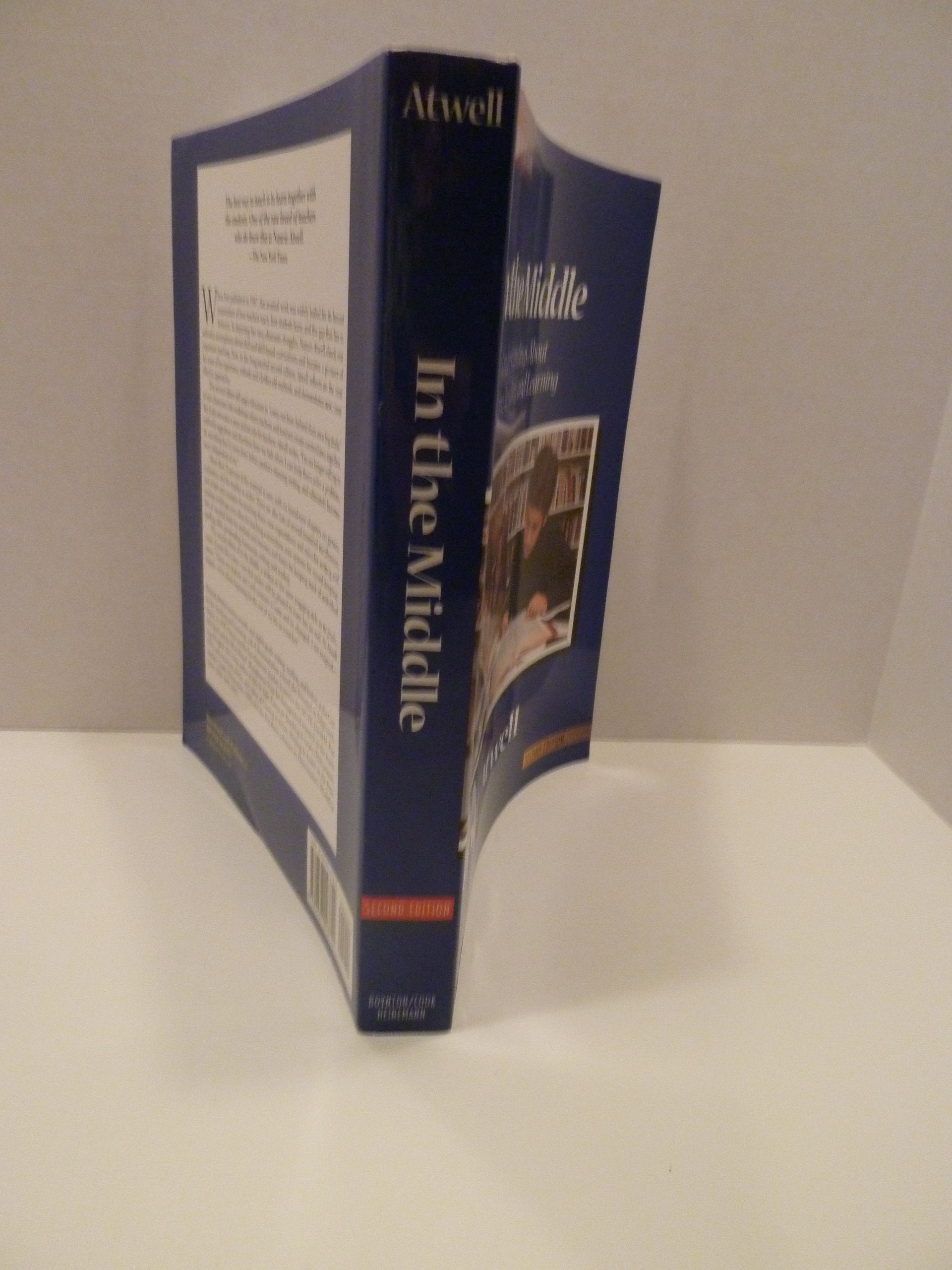In the Middle: New Understandings About Writing, Reading, and Learning used book depot