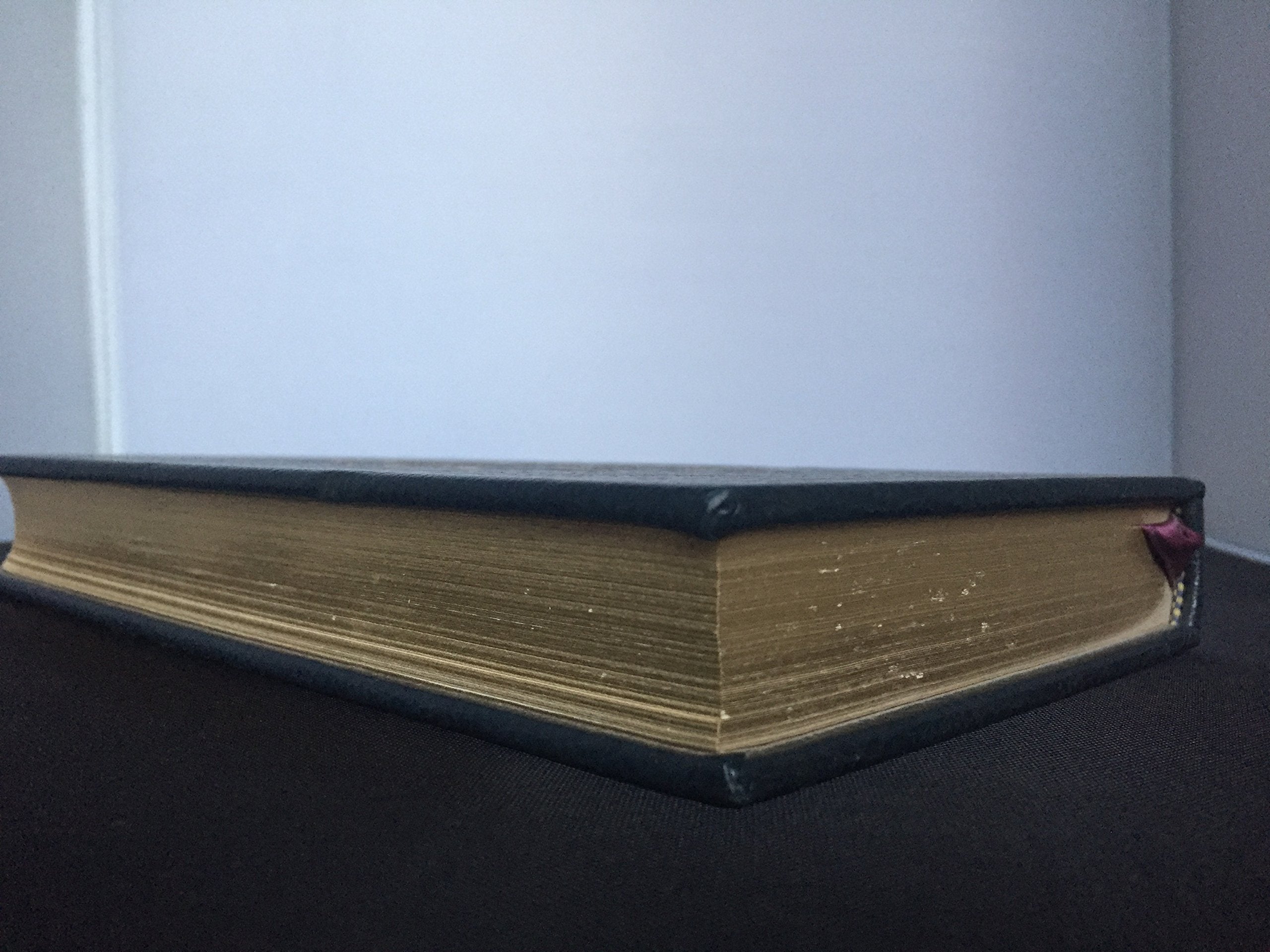 Wuthering Heights, Collector's Edition (100 Greatest Books Ever Written) used book depot