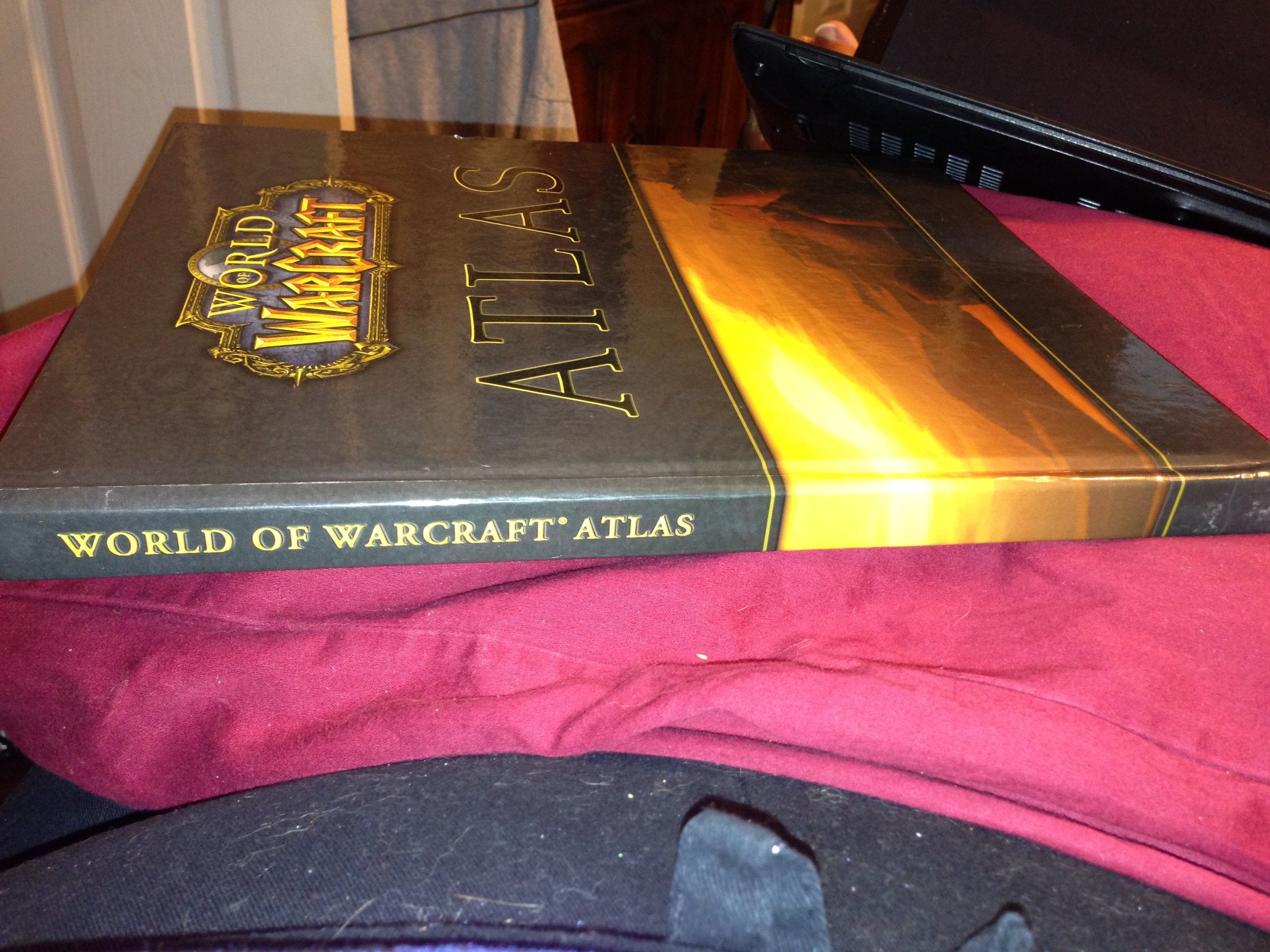 World of WarCraft Atlas (Bradygames Official Strategy Guide) used book depot