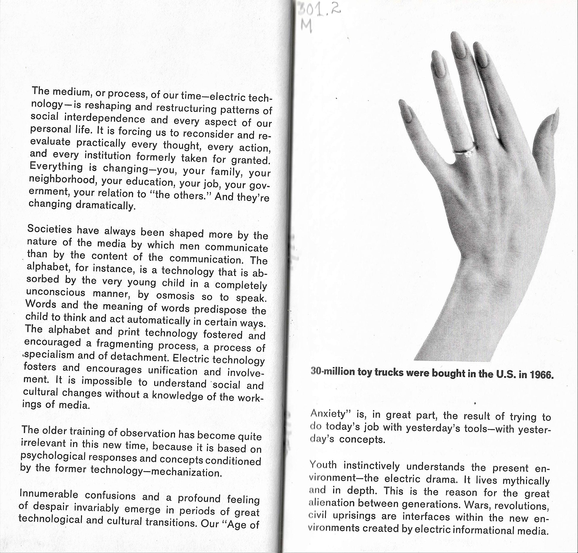 The Medium is the Massage: An Inventory of Effects used book depot