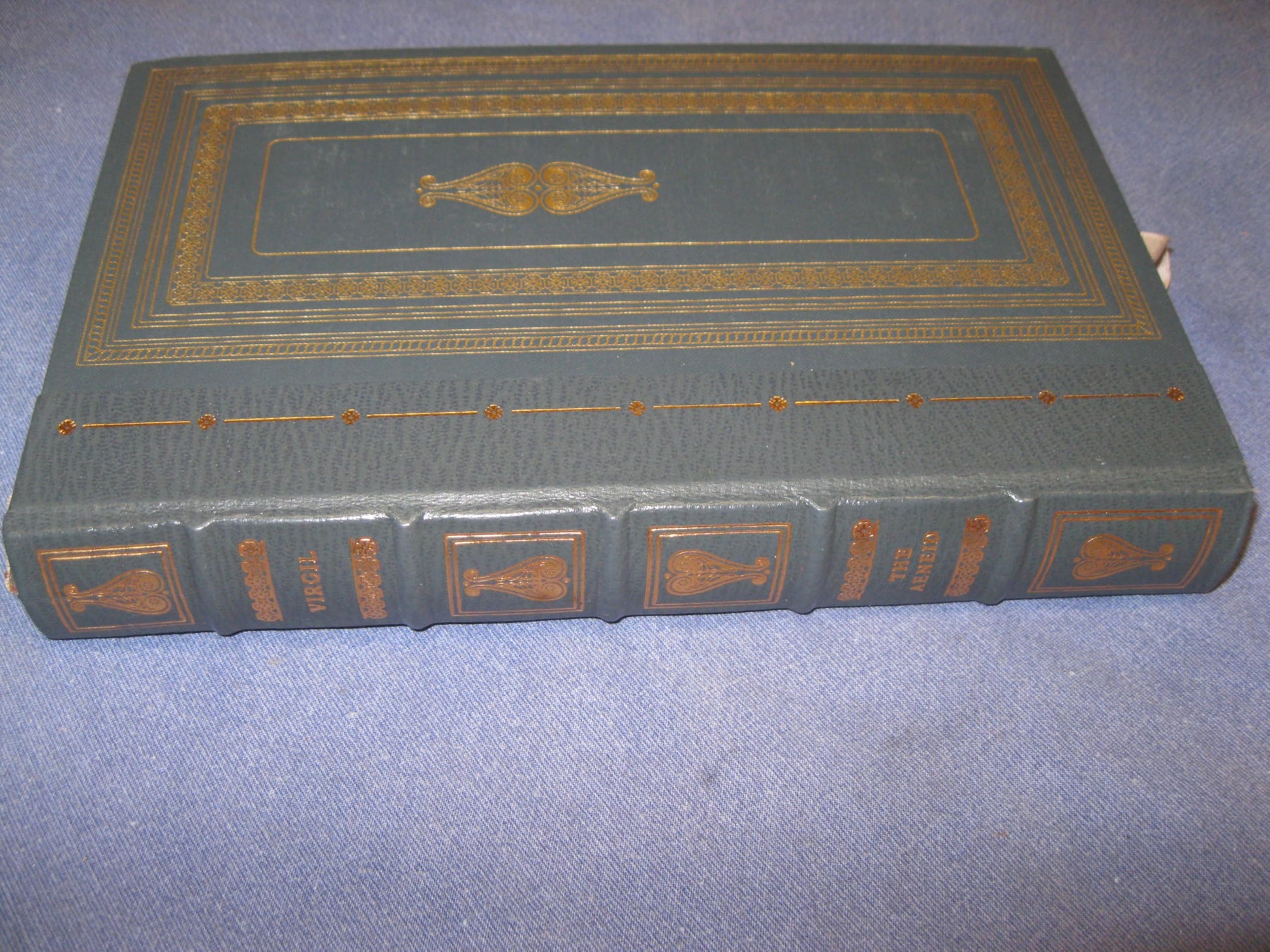 Rare Virgil, translation Of John Dryden / FRANKLIN LIBRARY THE AENEID 1982 used book depot