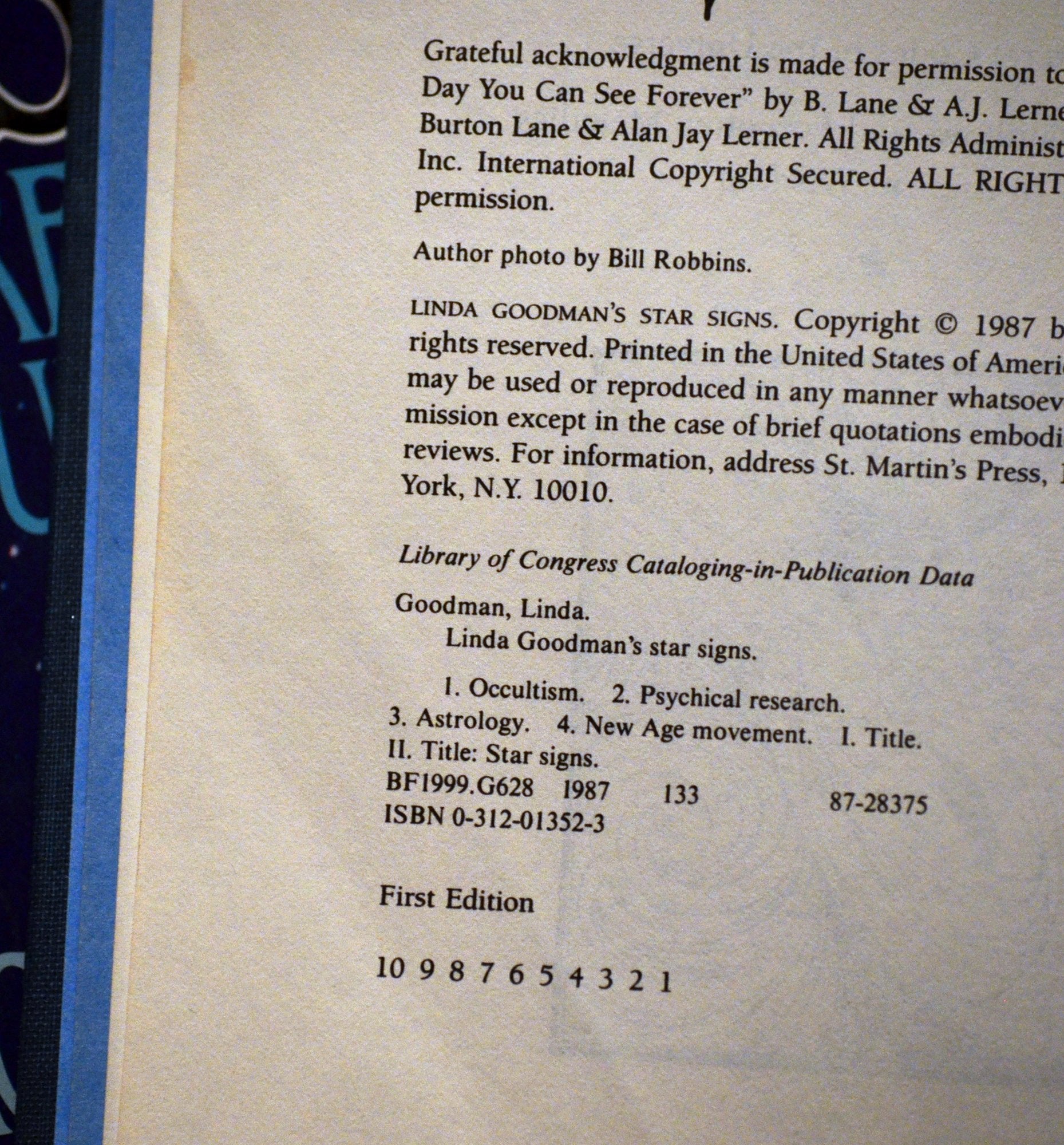 Linda Goodman's Star Signs used book depot