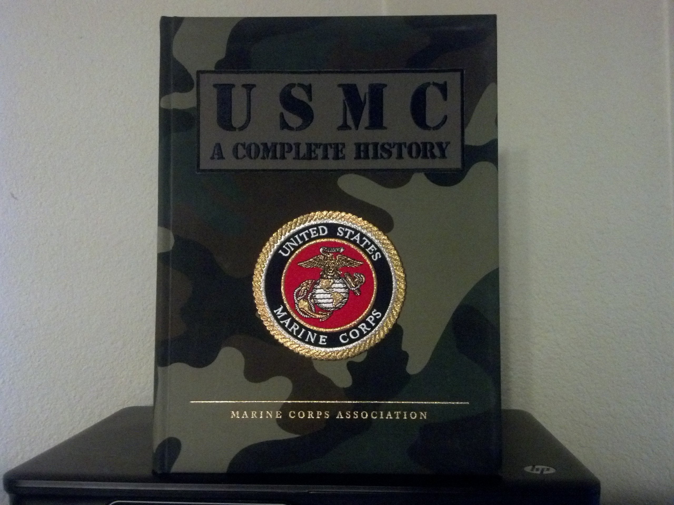 USMC: United States Marine Corps- A Complete History used book depot