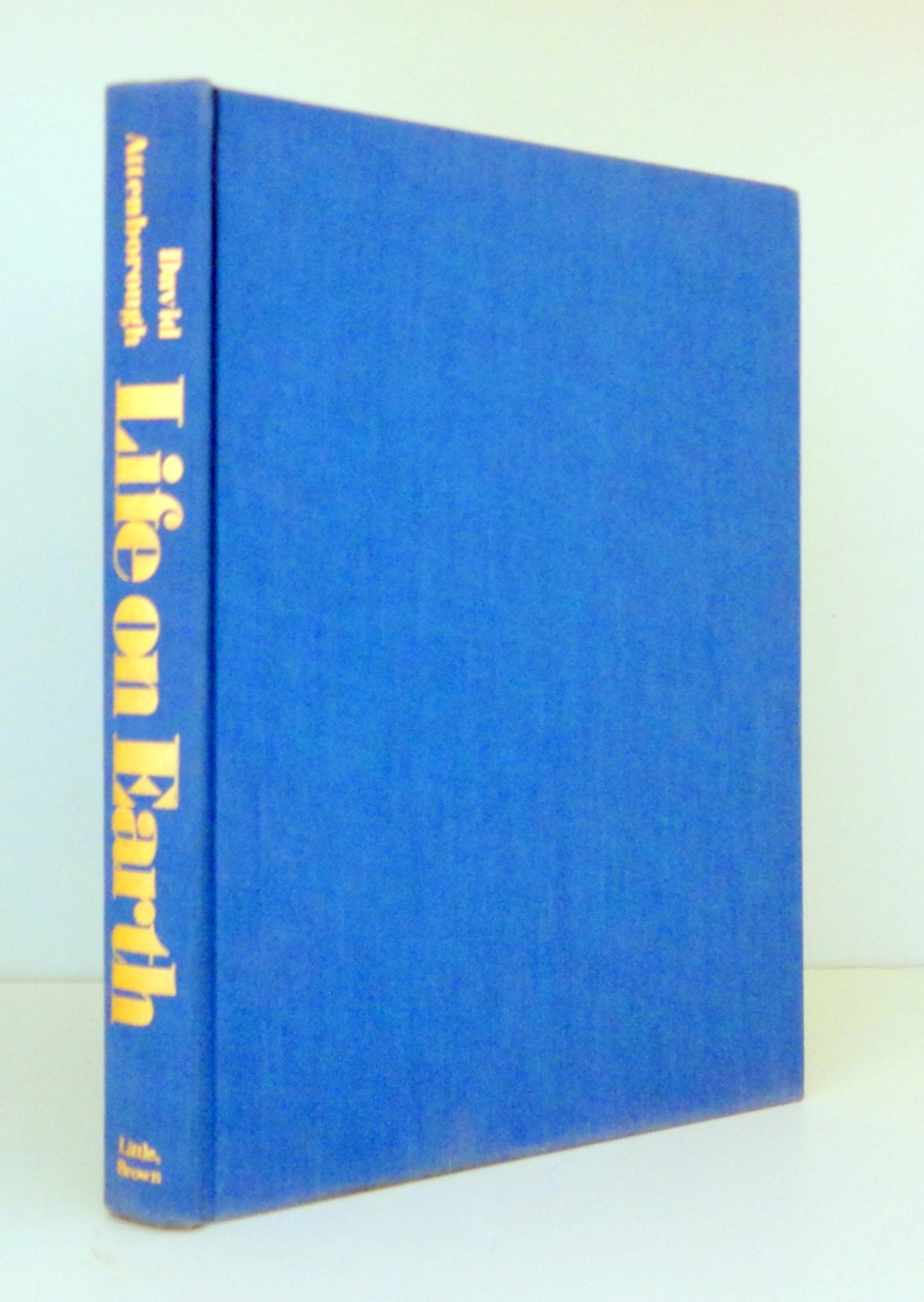 Life on Earth: A Natural History used book depot