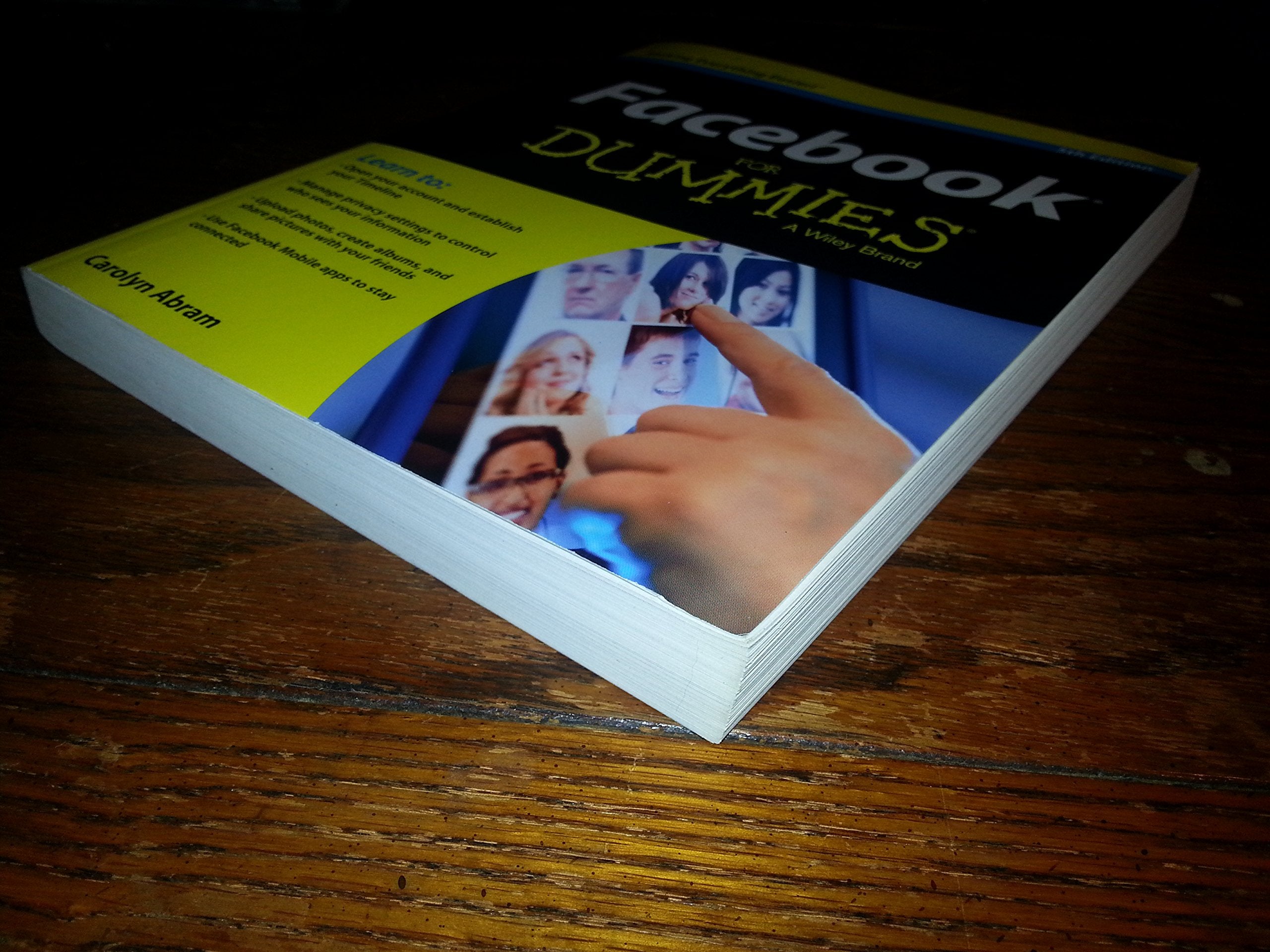 Facebook for Dummies