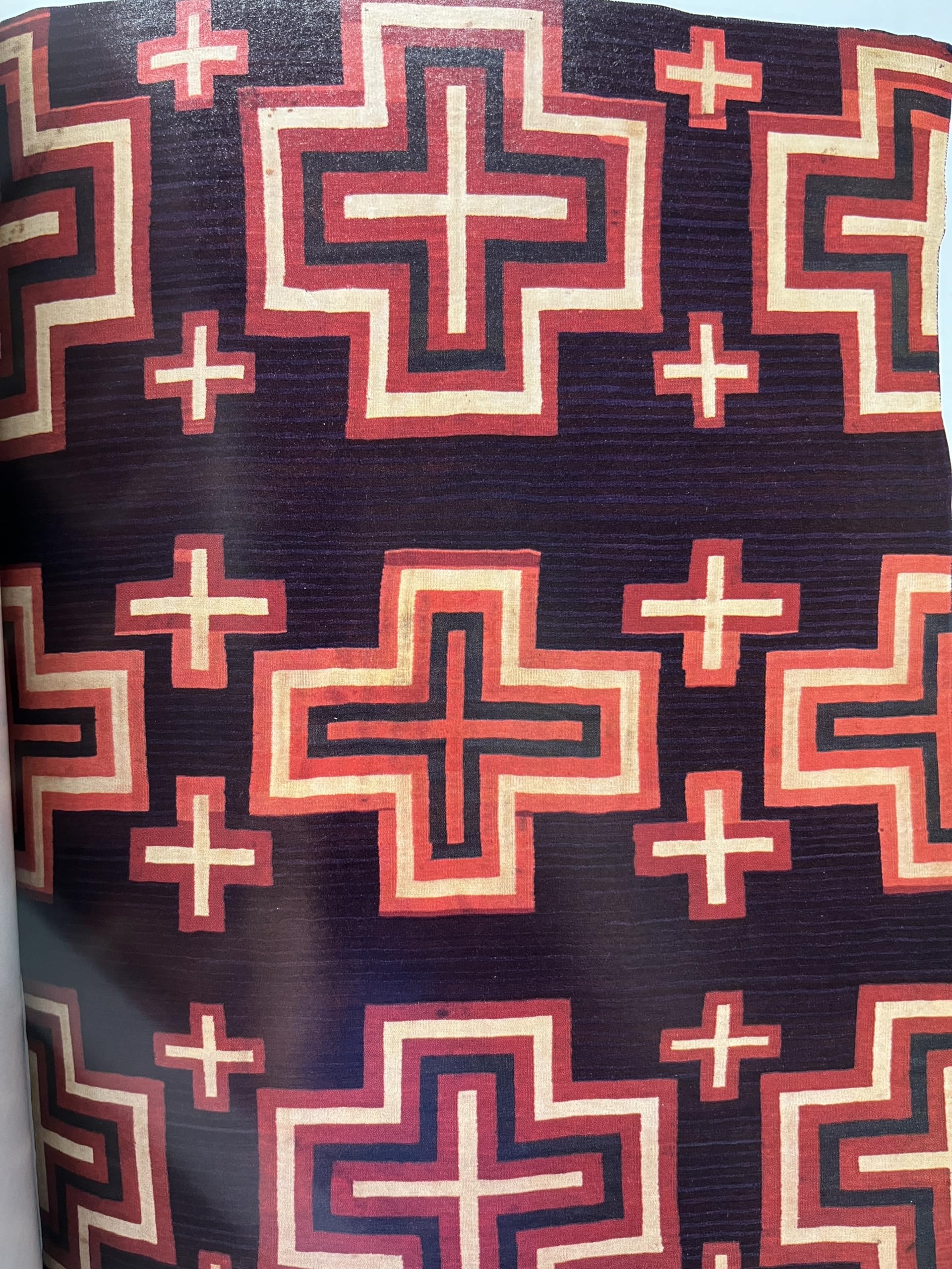 Walk in Beauty: The Navajo and Their Blankets used book depot