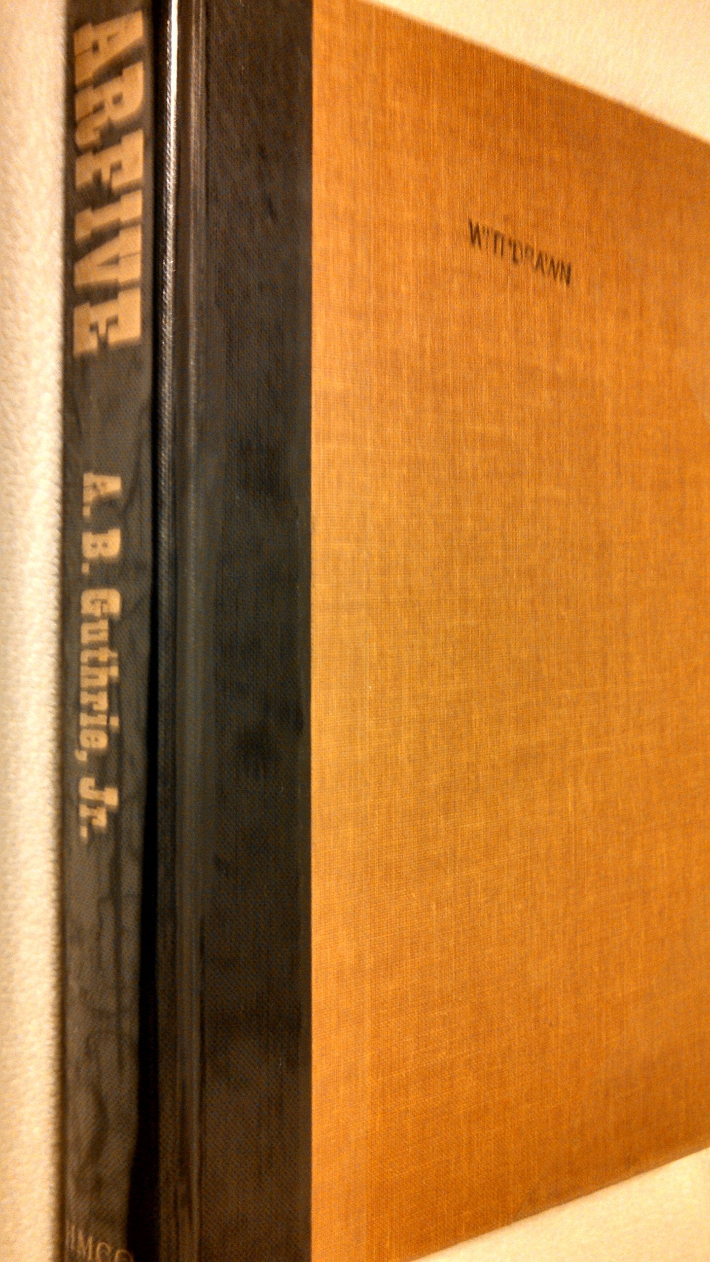ARFIVE. used book depot