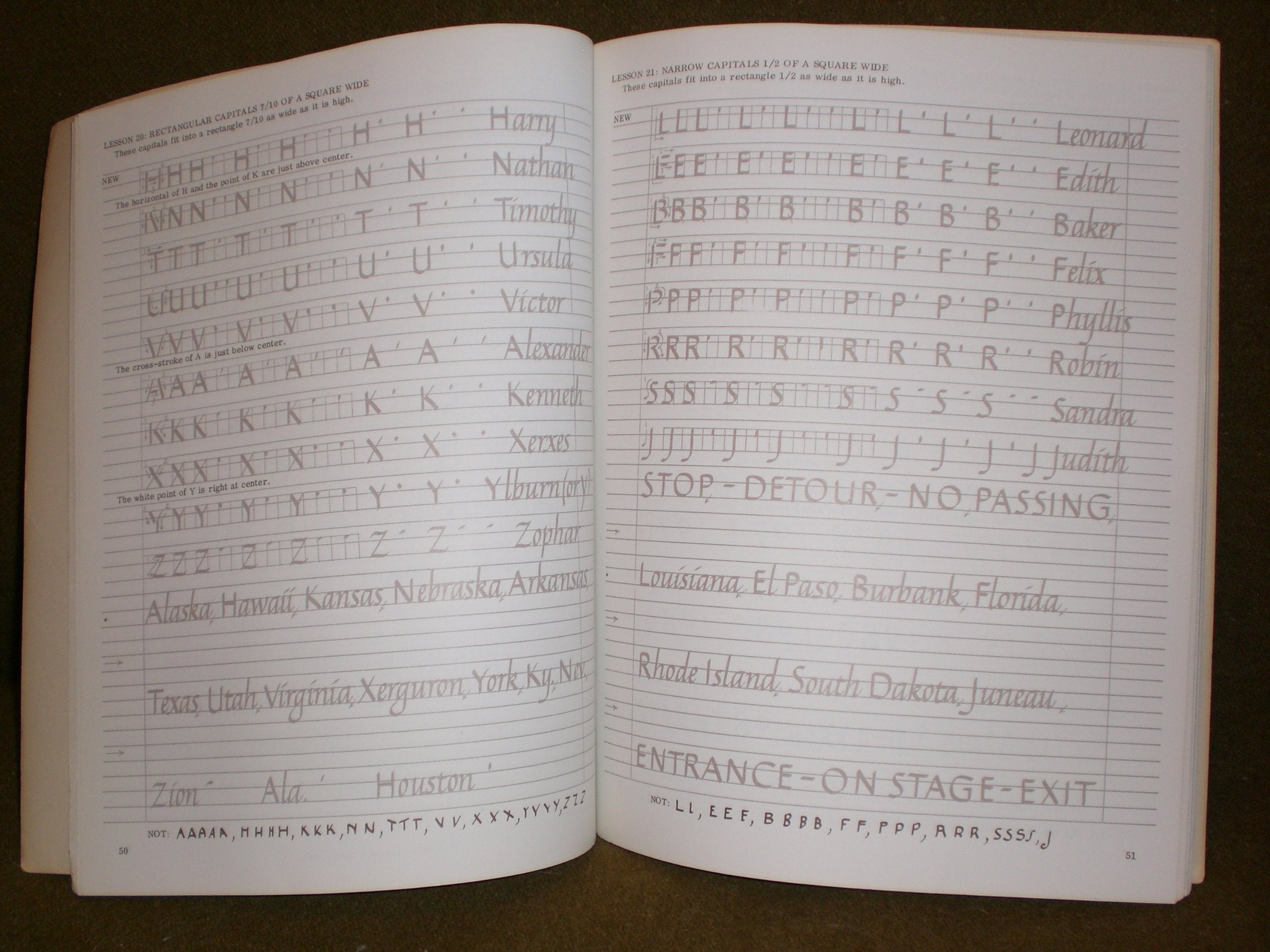 The Italic Way to Beautiful Handwriting: Cursive and Calligraphic used book depot