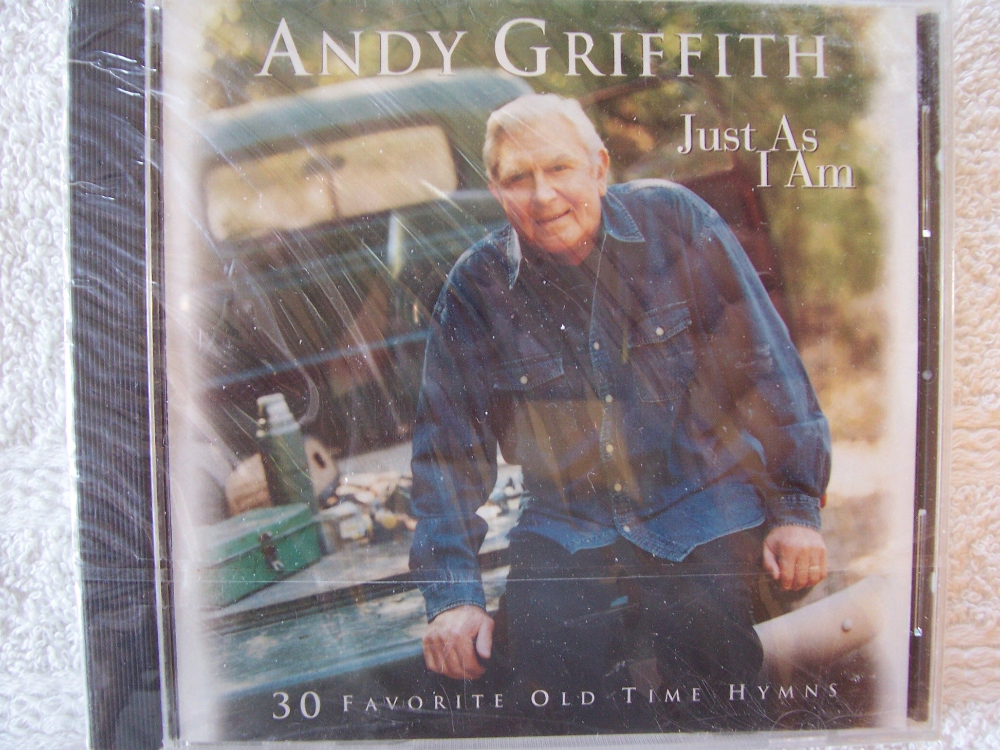 Just As I Am: 30 Favorite Old Time Hymns used book depot