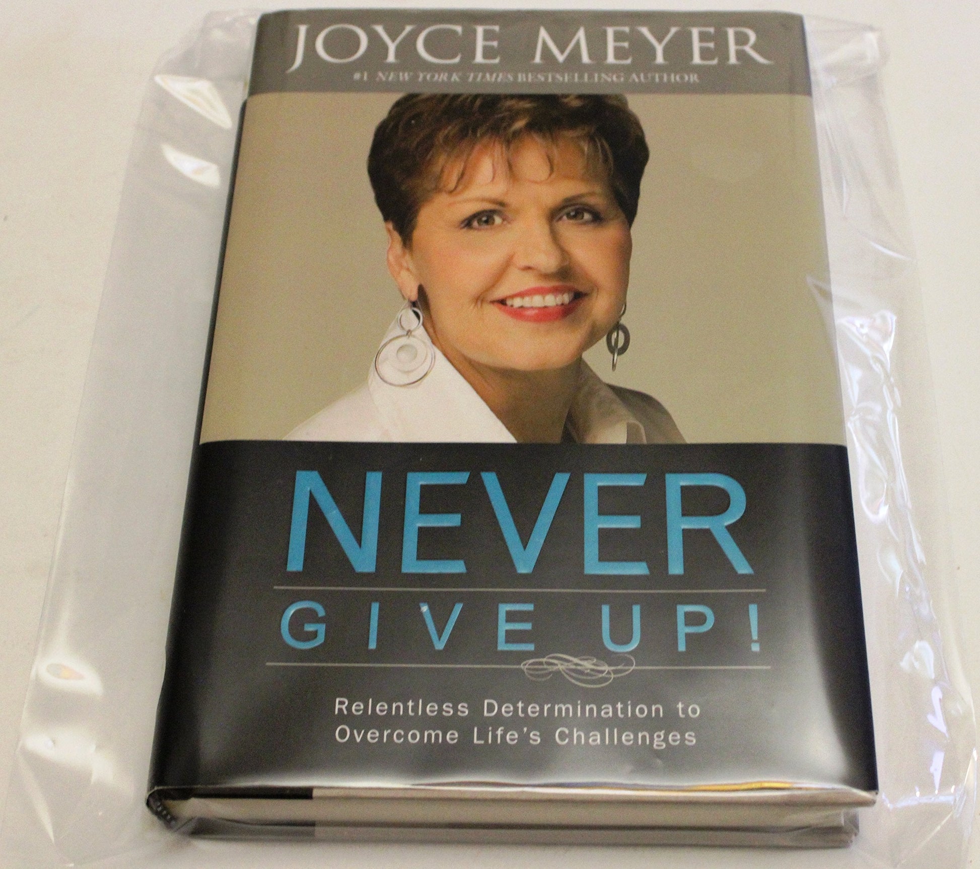Never Give Up! Relentless Determination To Overcome Life's Challenges used book depot