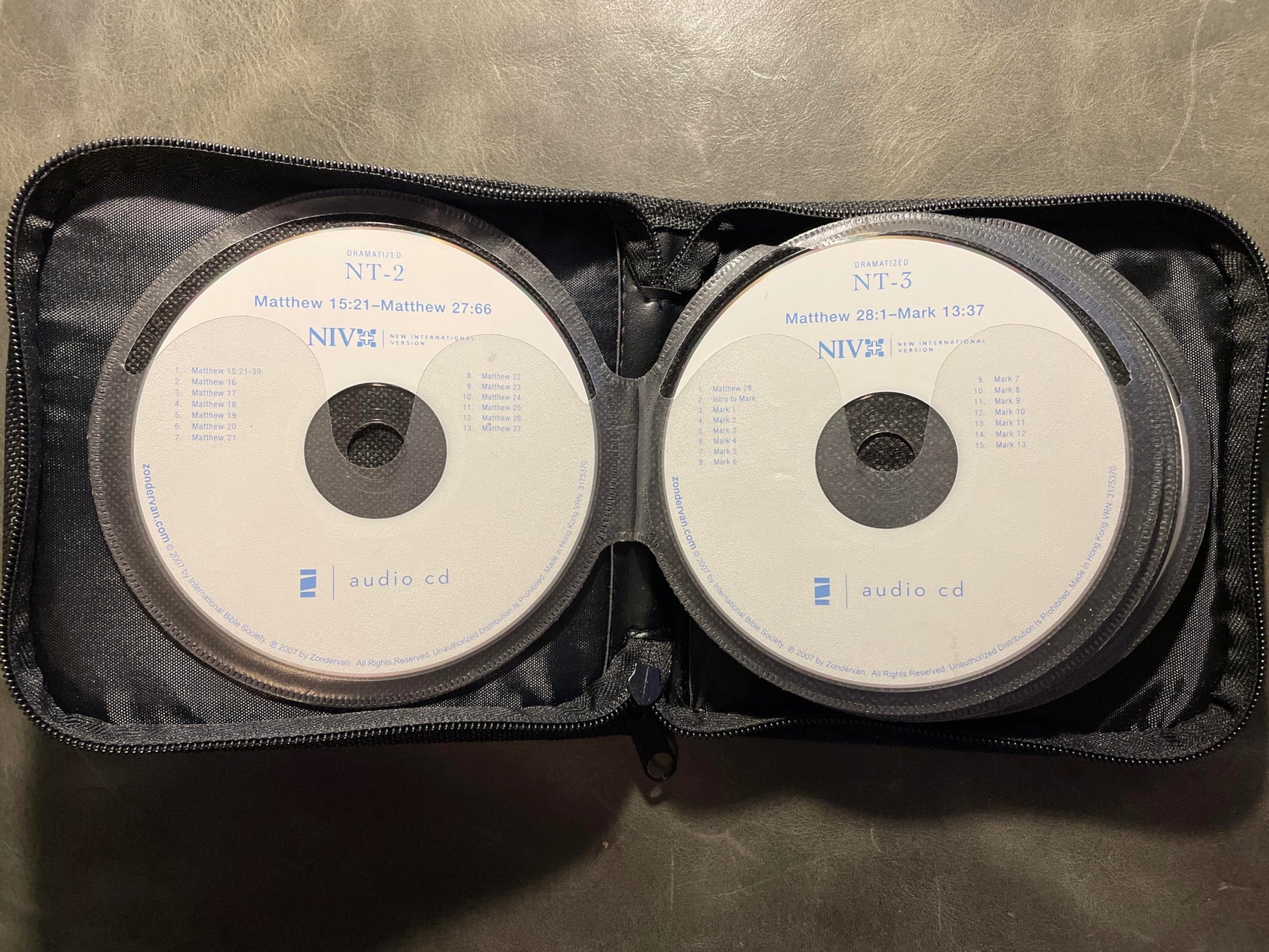 NIV Audio Bible New Testament Dramatized CD used book depot